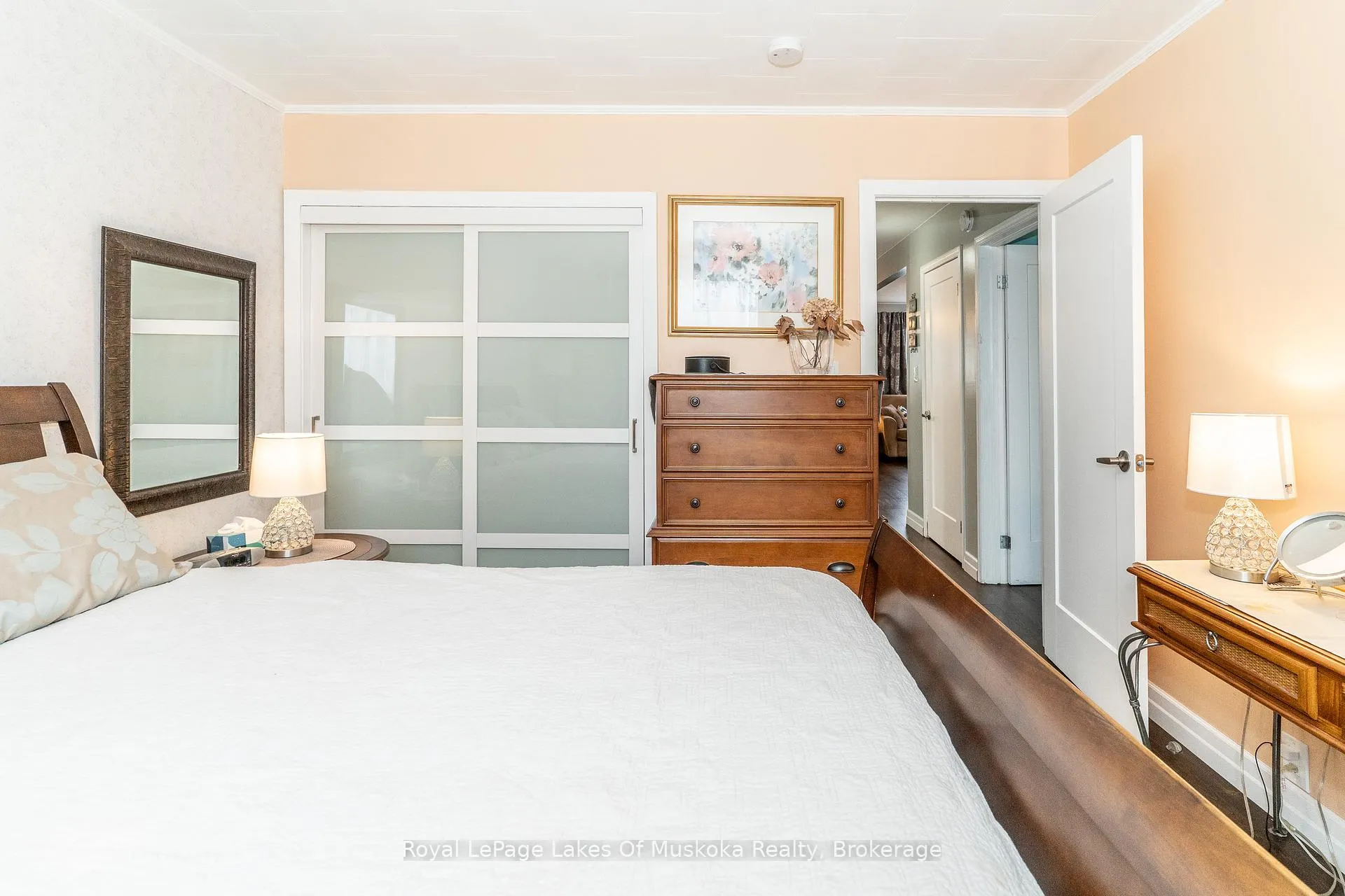 Photo 17 of 295 Bishop Street, Gravenhurst, Muskoka (S) — HOMEH