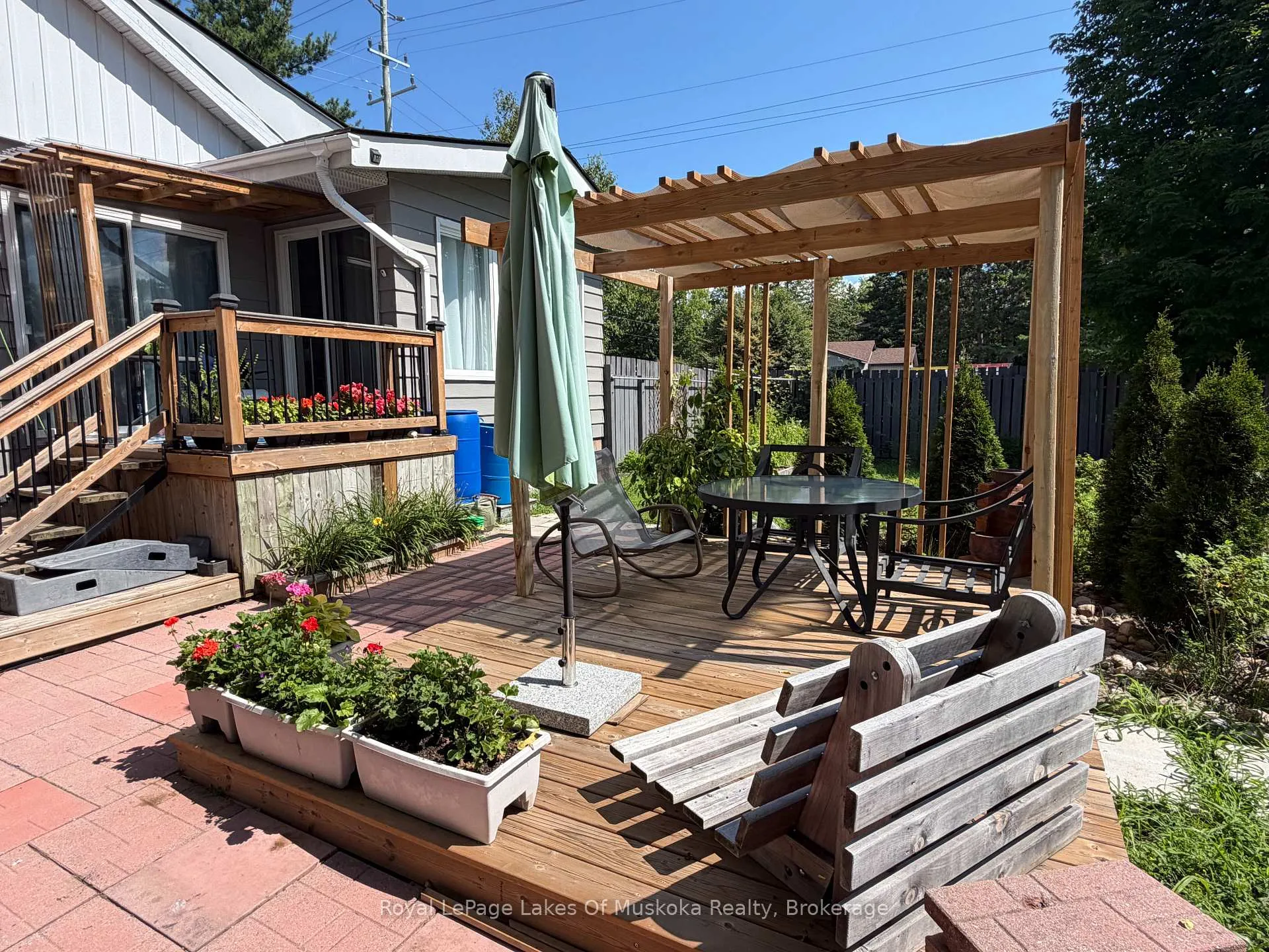 Photo 41 of 295 Bishop Street, Gravenhurst, Muskoka (S) — HOMEH