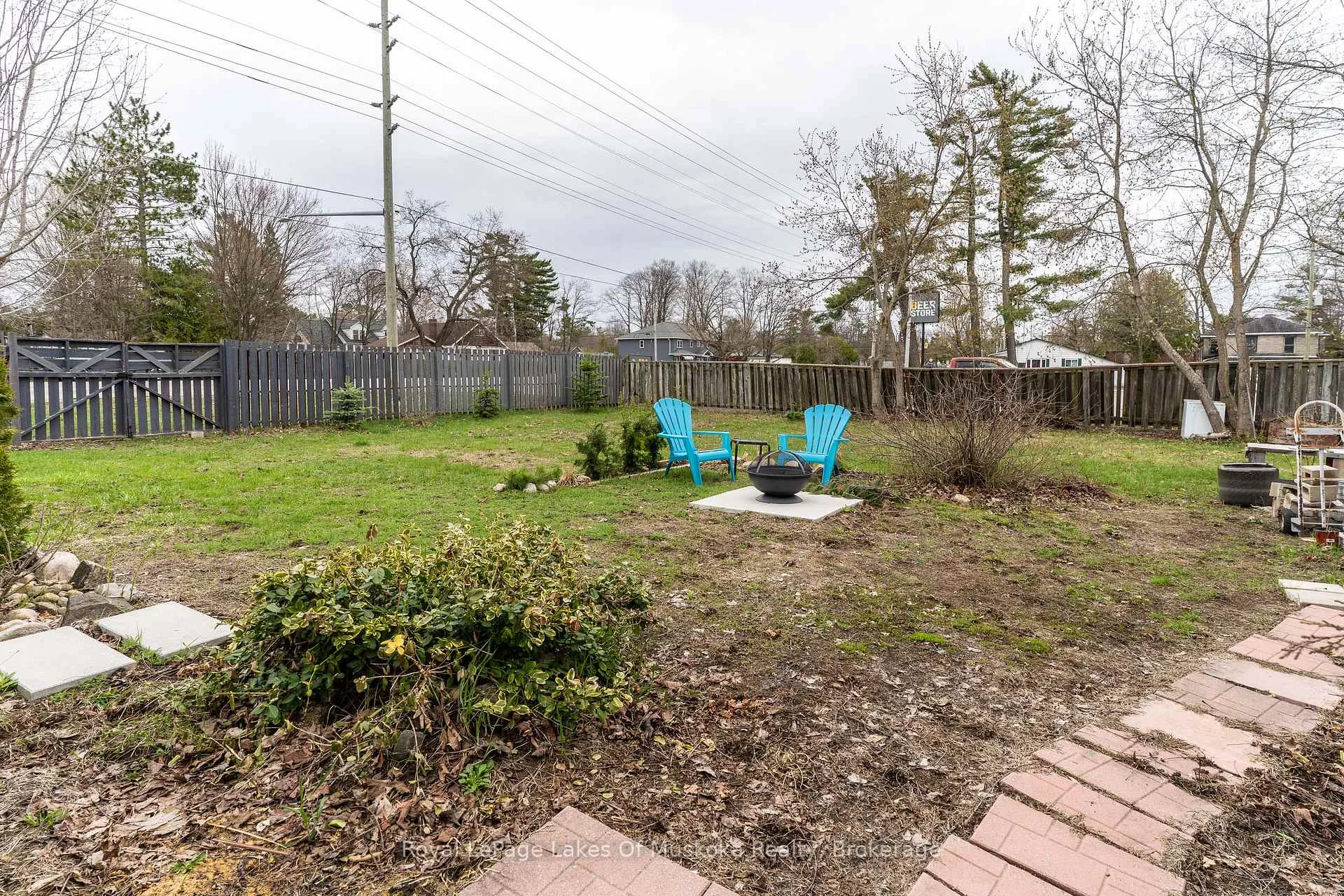 Photo 34 of 295 Bishop Street, Gravenhurst, Muskoka (S) — HOMEH
