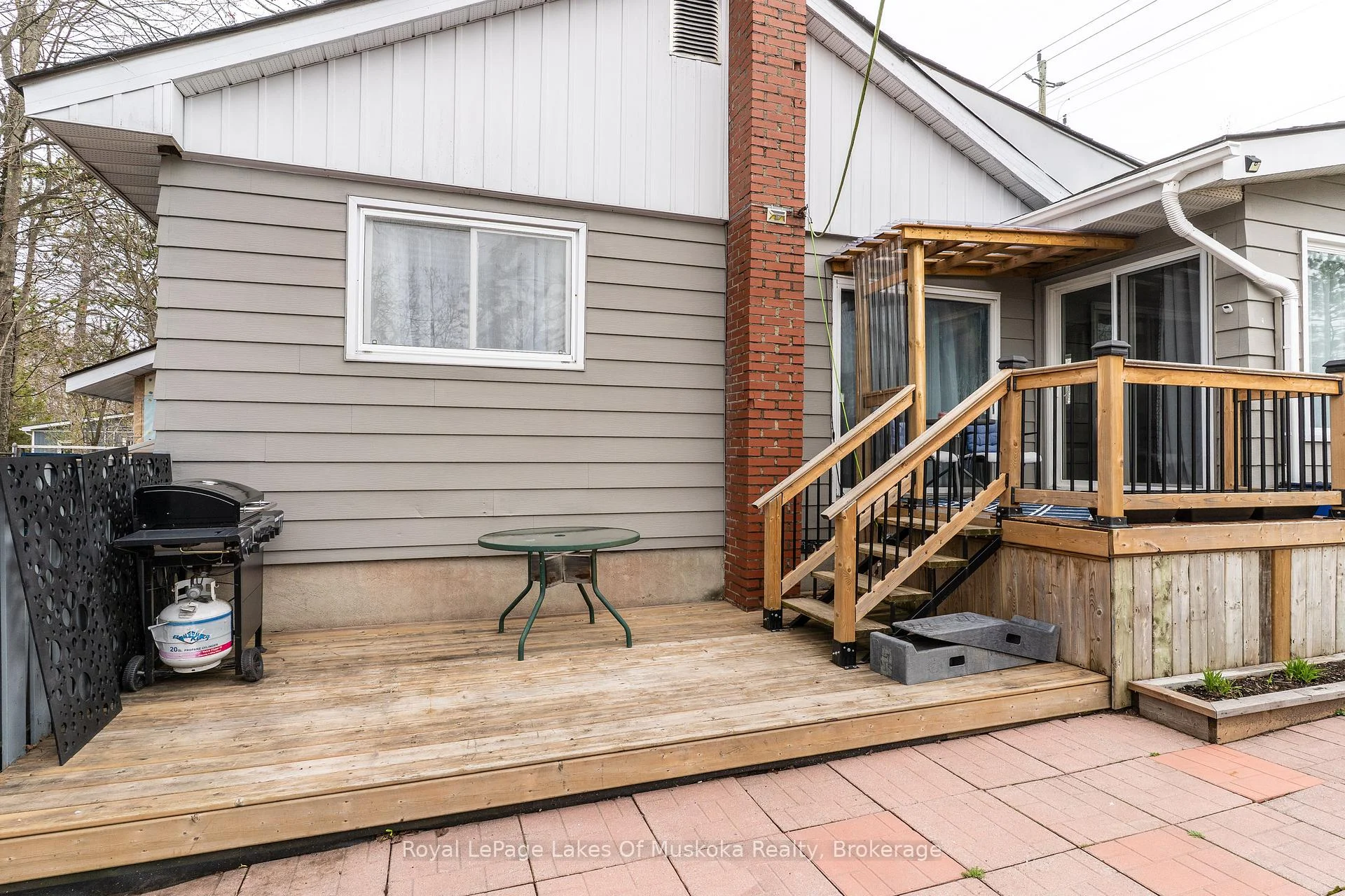 Photo 40 of 295 Bishop Street, Gravenhurst, Muskoka (S) — HOMEH