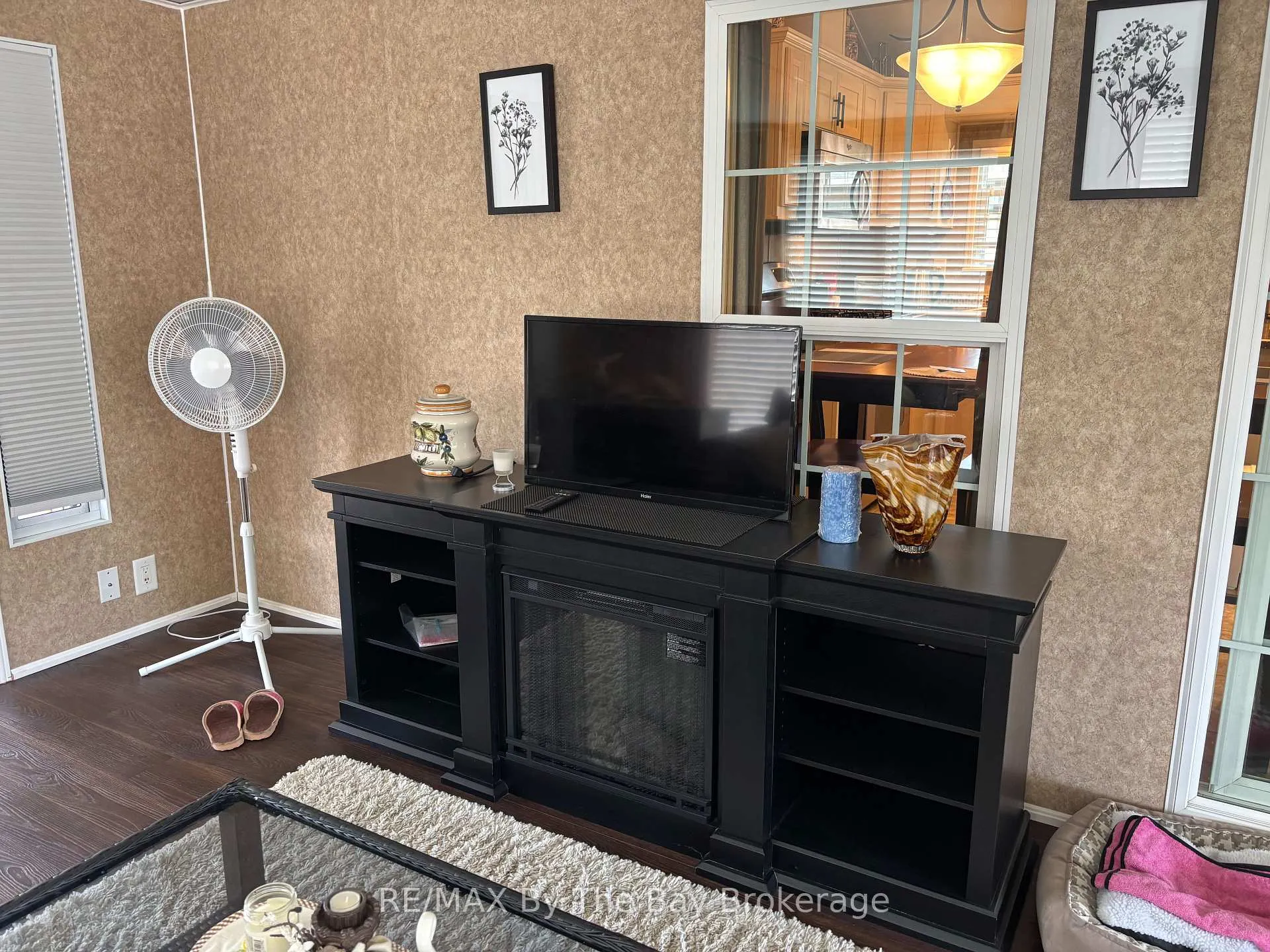 Photo 7 of 10 White Pines Trail, Wasaga Beach — HOMEH