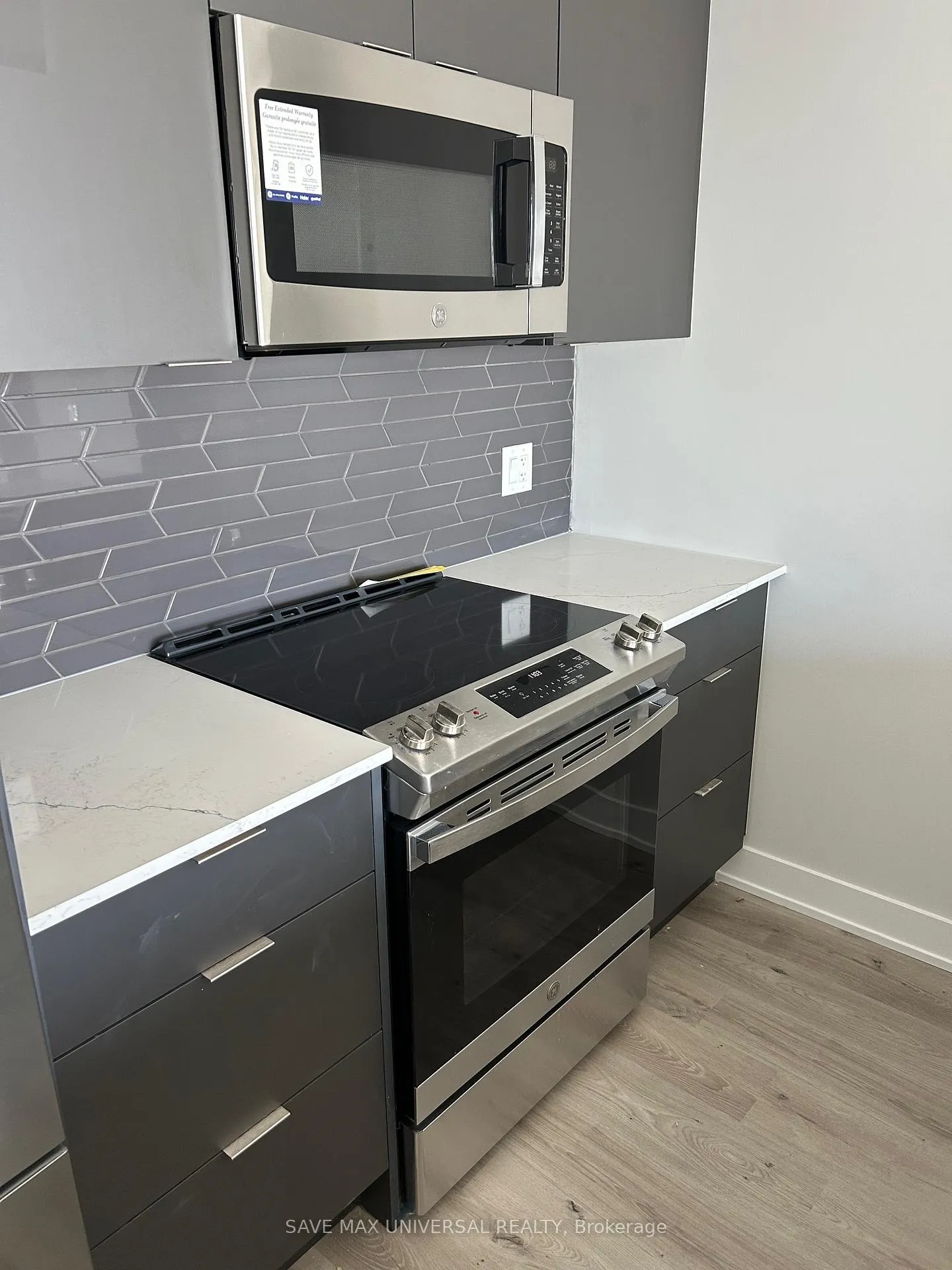 Photo 5 of Unit 4107, 430 Square One Drive, Mississauga, City Centre — HOMEH