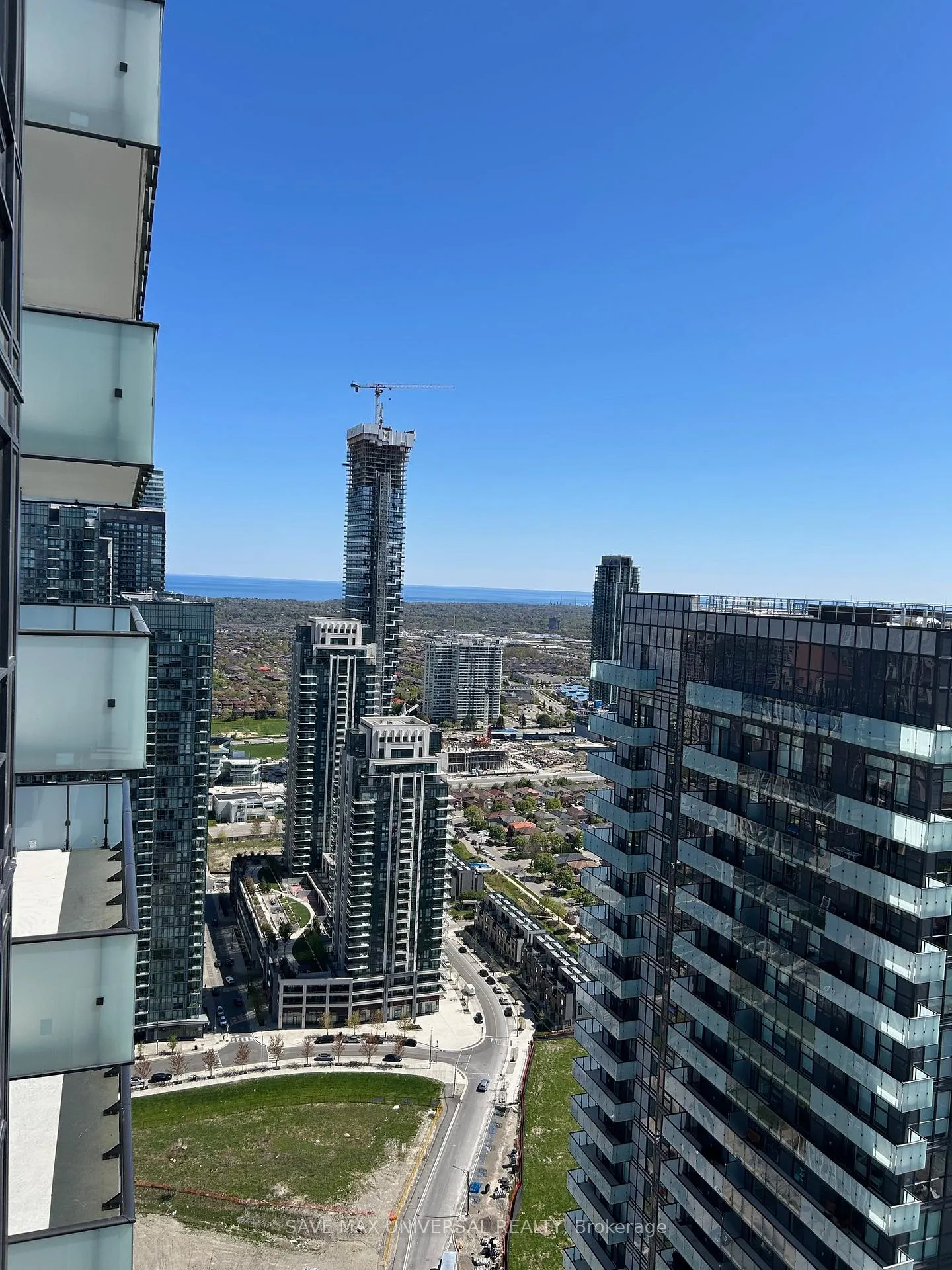 Photo 15 of Unit 4107, 430 Square One Drive, Mississauga, City Centre — HOMEH