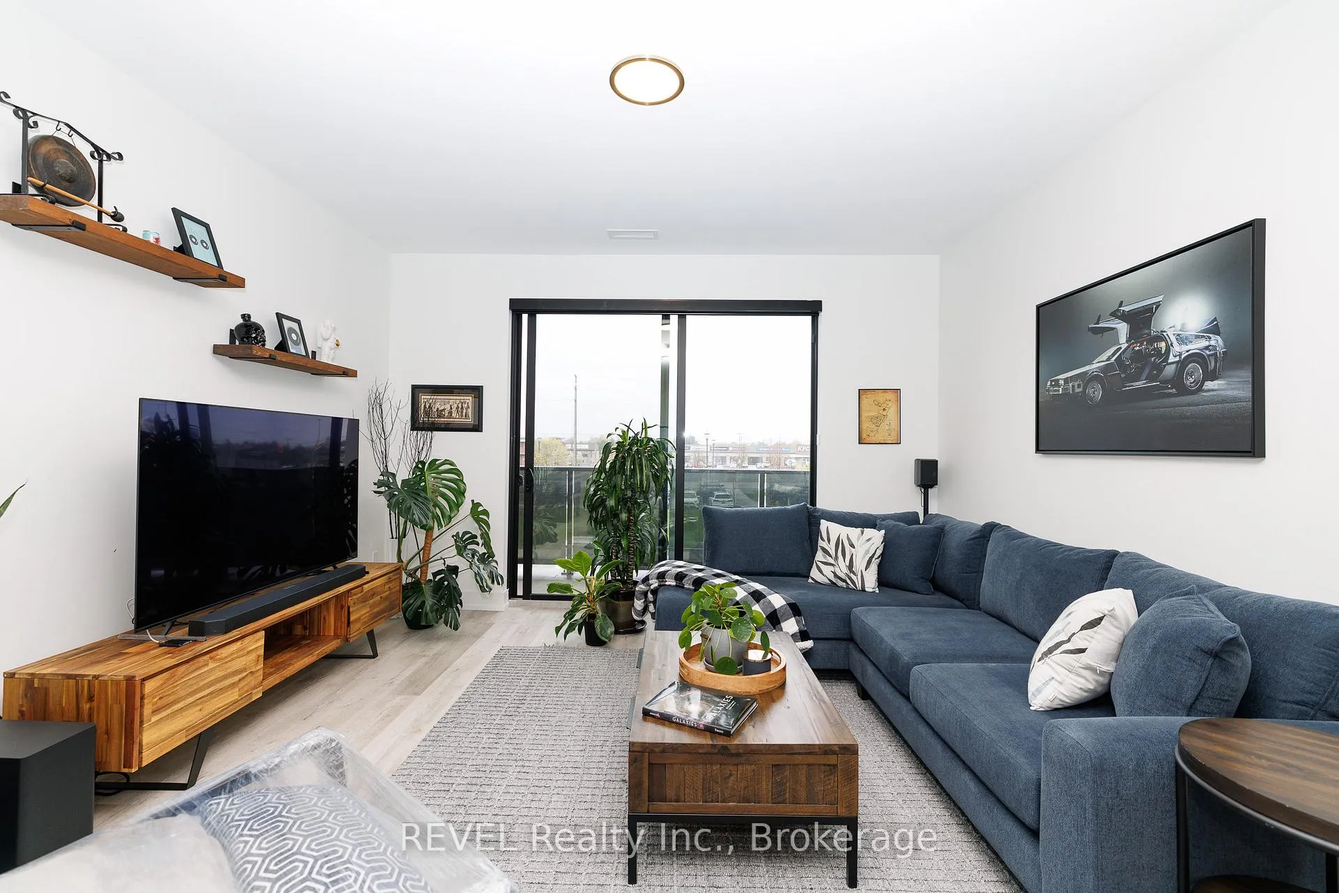Photo 8 of Unit 204, 300B Fourth Avenue, St. Catharines, Ridley — HOMEH