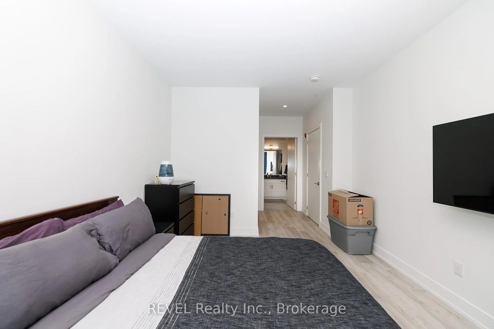 Photo 15 of Unit 204, 300B Fourth Avenue, St. Catharines, Ridley — HOMEH