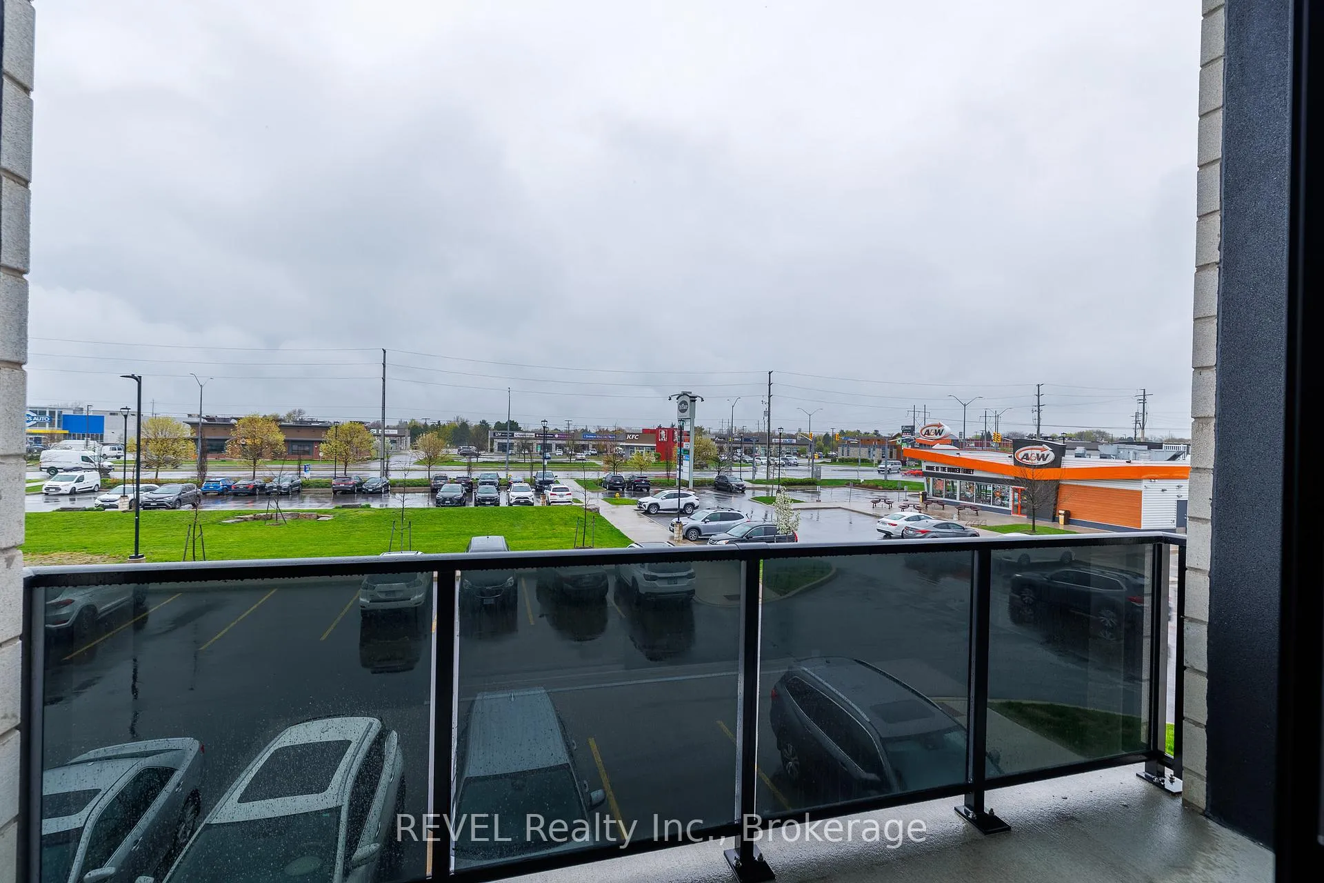 Photo 20 of Unit 204, 300B Fourth Avenue, St. Catharines, Ridley — HOMEH