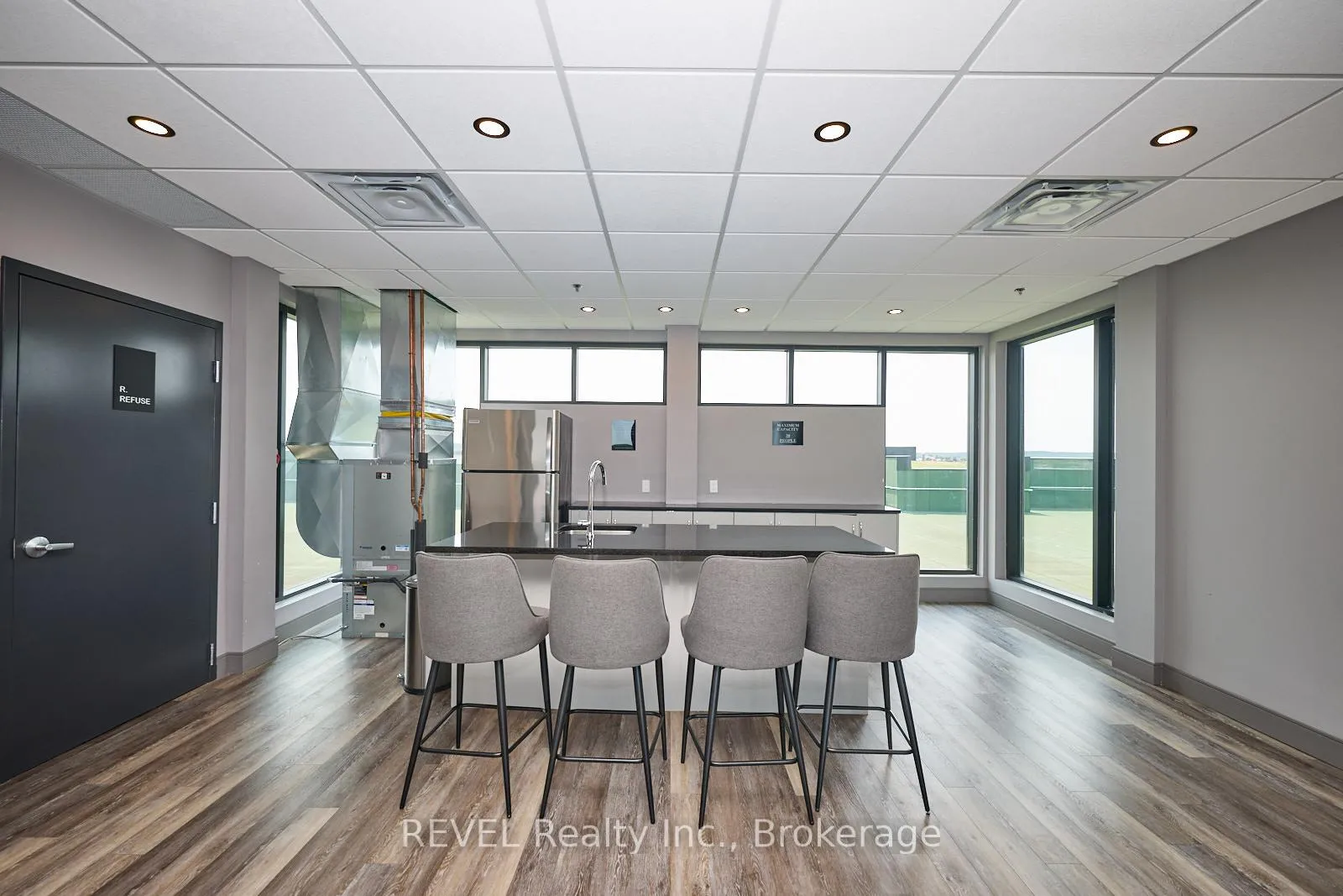 Photo 25 of Unit 204, 300B Fourth Avenue, St. Catharines, Ridley — HOMEH