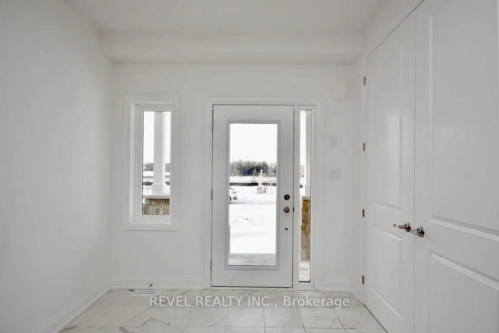Photo 3 of 26 Lally Terrace, Barrie, Rural Barrie Southeast — HOMEH