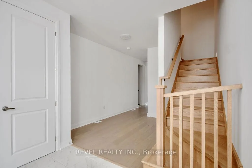 Photo 12 of 26 Lally Terrace, Barrie, Rural Barrie Southeast — HOMEH