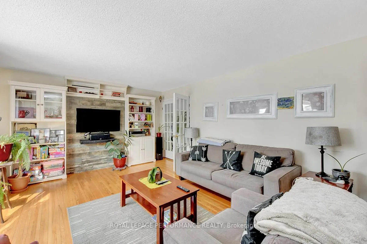 Photo 3 of 122 Post Road, Ottawa, Kanata - Glencairn/Hazeldean — HOMEH