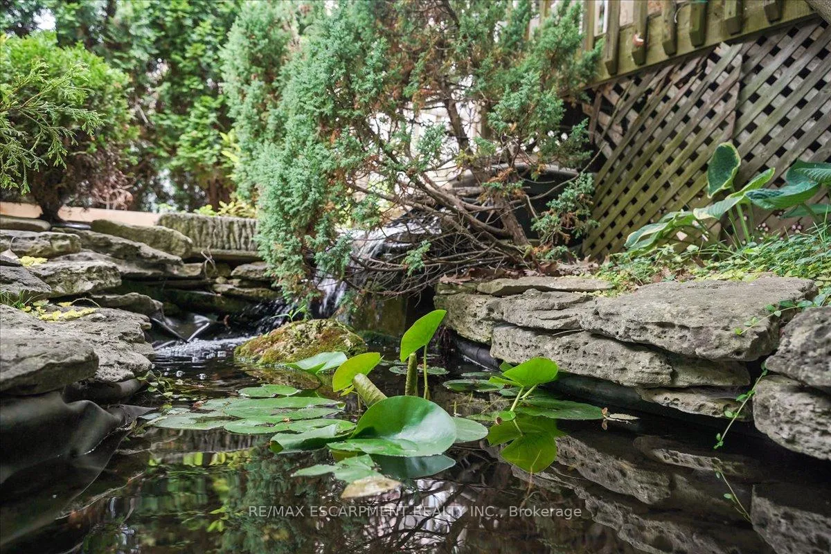 Photo 23 of 5224 Thornburn Drive, Burlington, Uptown — HOMEH