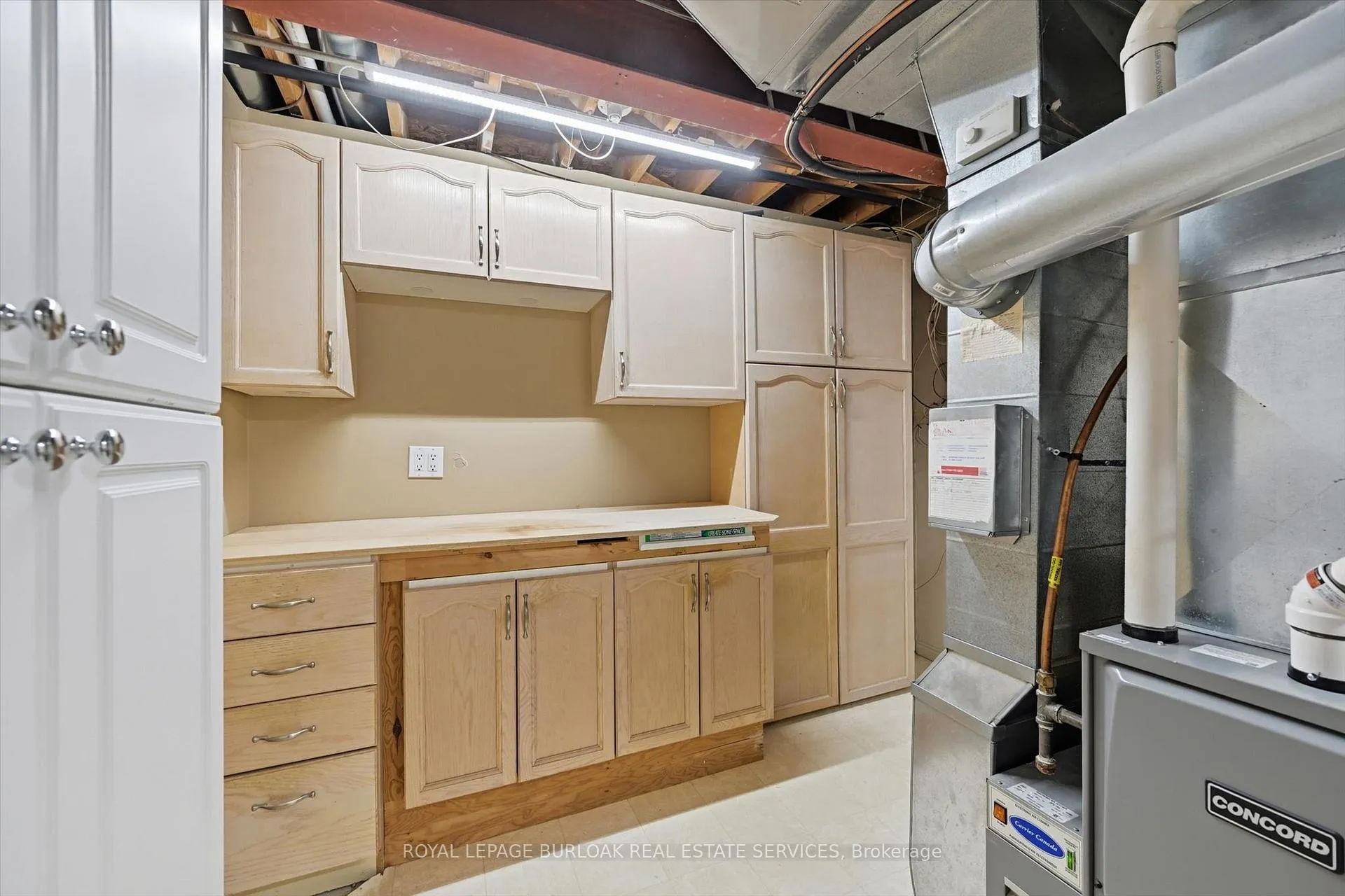 Photo 25 of Unit 44, 3333 New Street, Burlington, Roseland — HOMEH