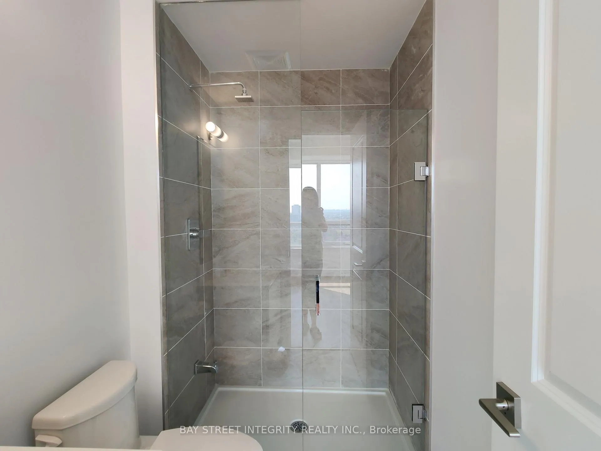 Photo 10 of Unit 2008, 36 Elm Drive W, Mississauga, City Centre — HOMEH