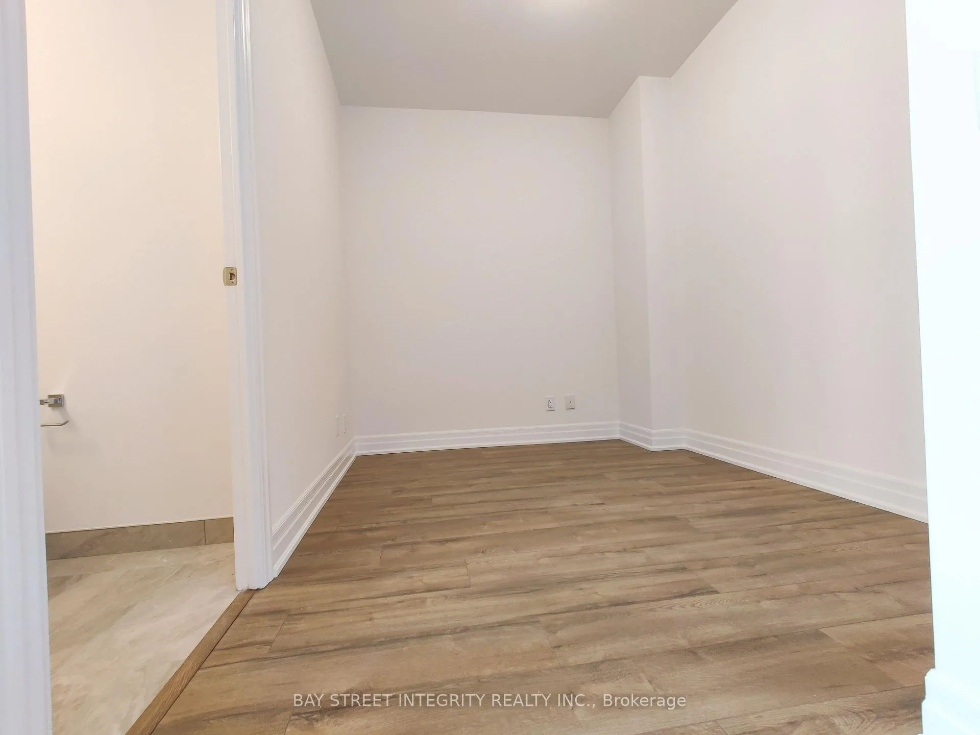 Photo 11 of Unit 2008, 36 Elm Drive W, Mississauga, City Centre — HOMEH
