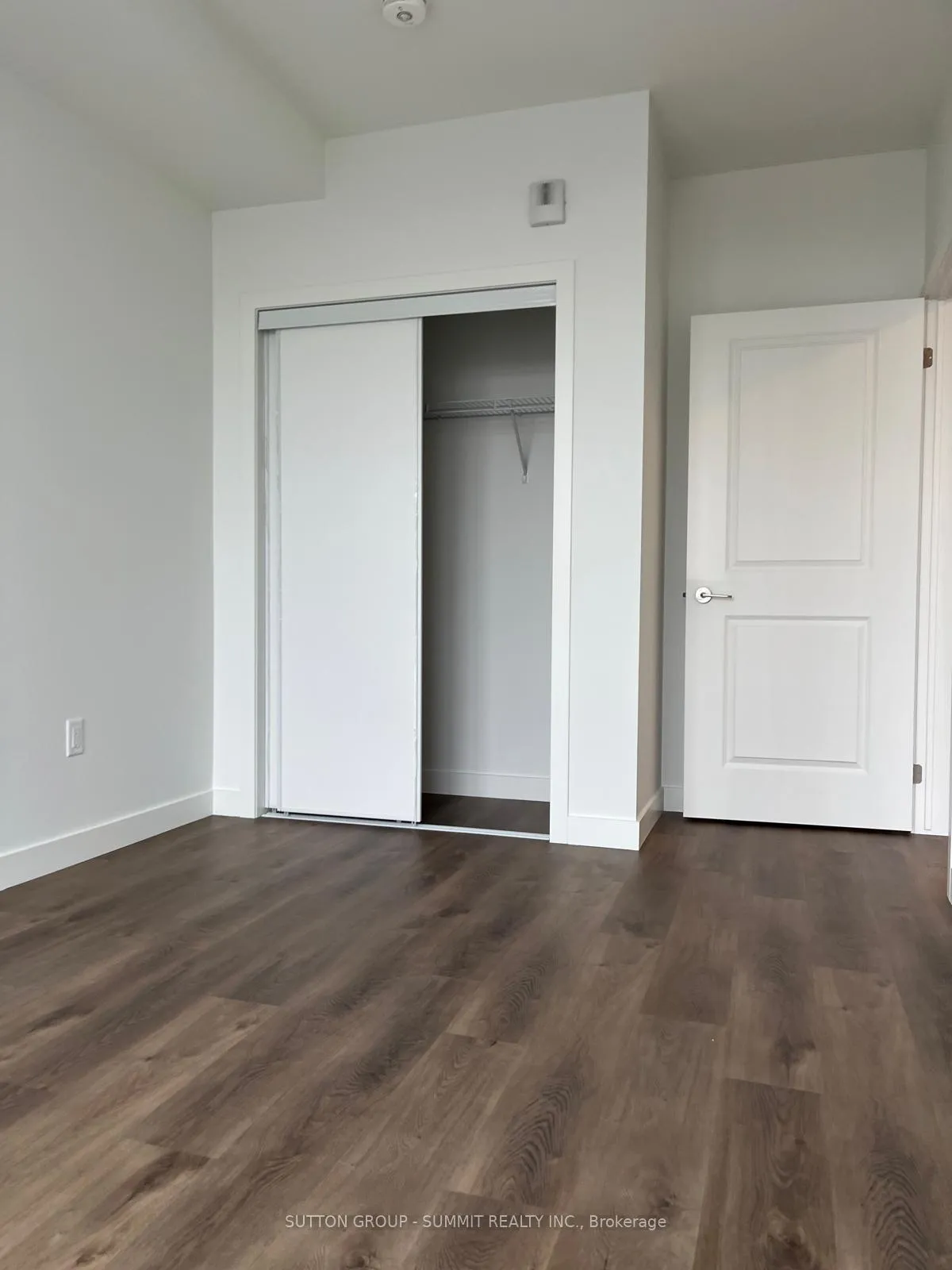 Photo 10 of Unit 1104, 461 Green Road, Hamilton, Lakeshore — HOMEH