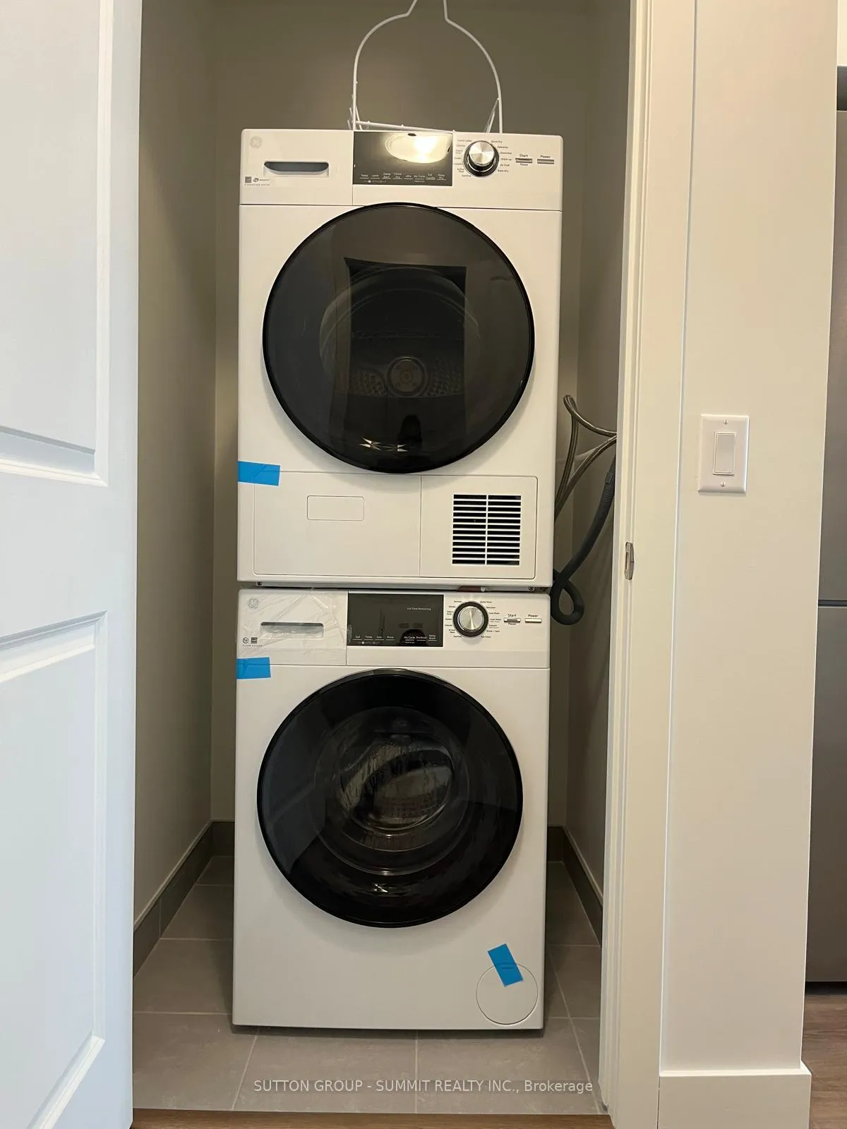 Photo 12 of Unit 1104, 461 Green Road, Hamilton, Lakeshore — HOMEH