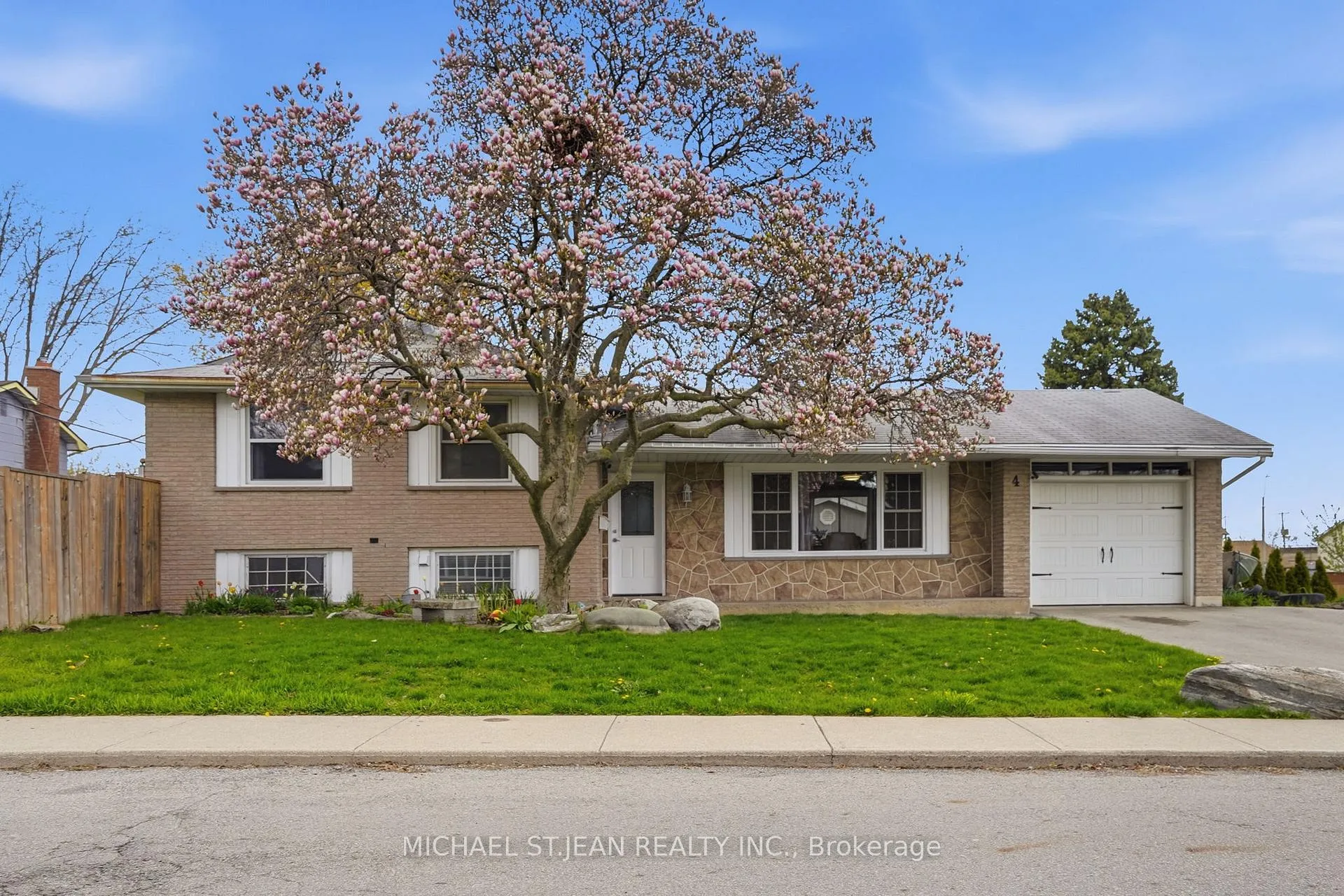 Photo 3 of 4 Clifton Downs Road, Hamilton, Gilbert — HOMEH