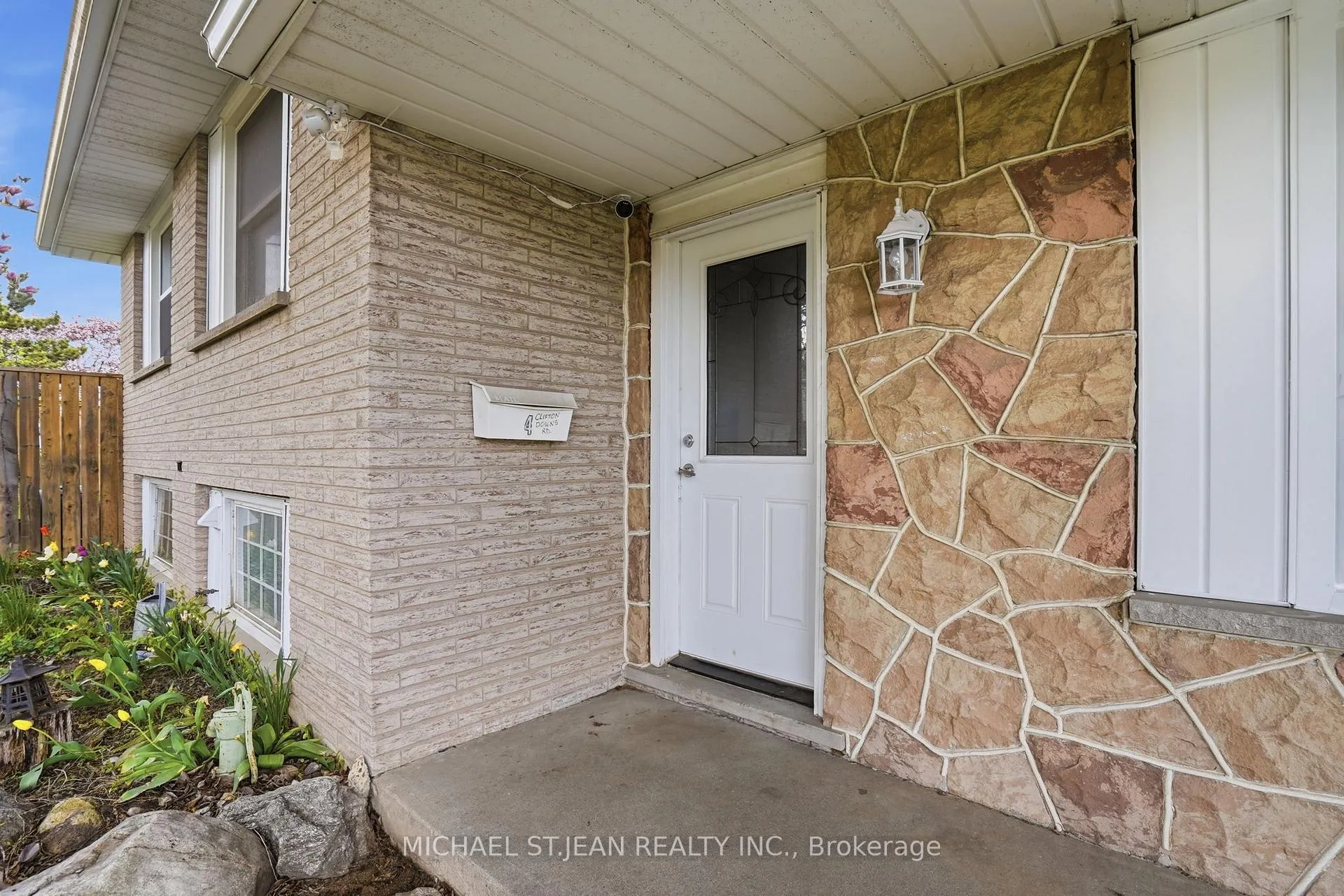 Photo 5 of 4 Clifton Downs Road, Hamilton, Gilbert — HOMEH