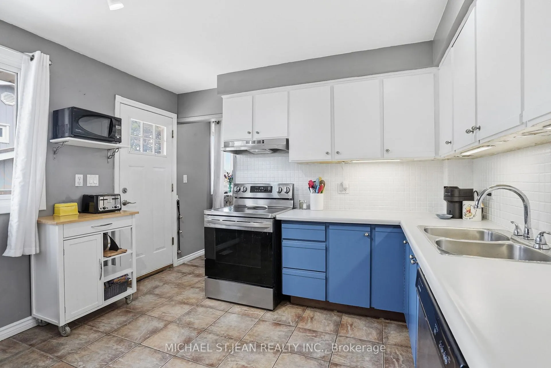 Photo 19 of 4 Clifton Downs Road, Hamilton, Gilbert — HOMEH