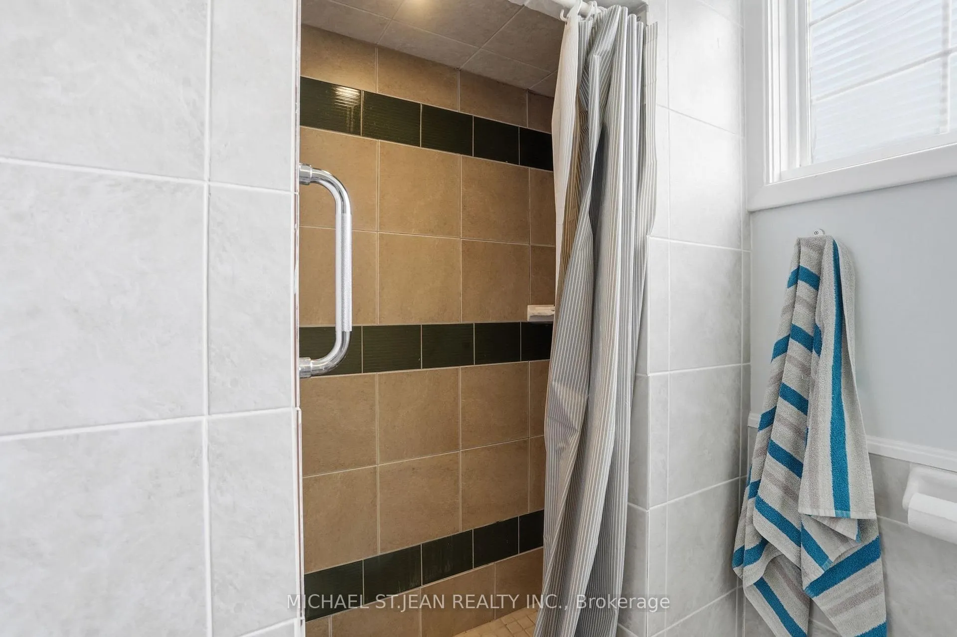 Photo 41 of 4 Clifton Downs Road, Hamilton, Gilbert — HOMEH