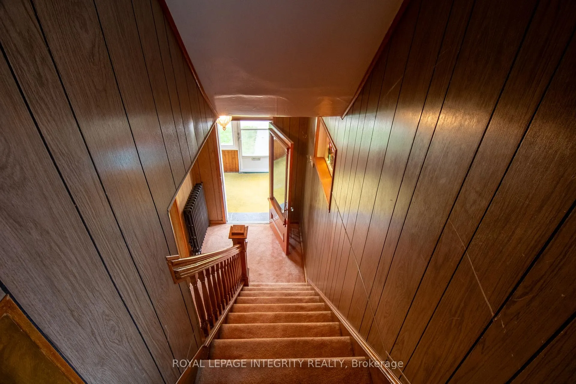 Photo 20 of 15 James Street, Smiths Falls — HOMEH
