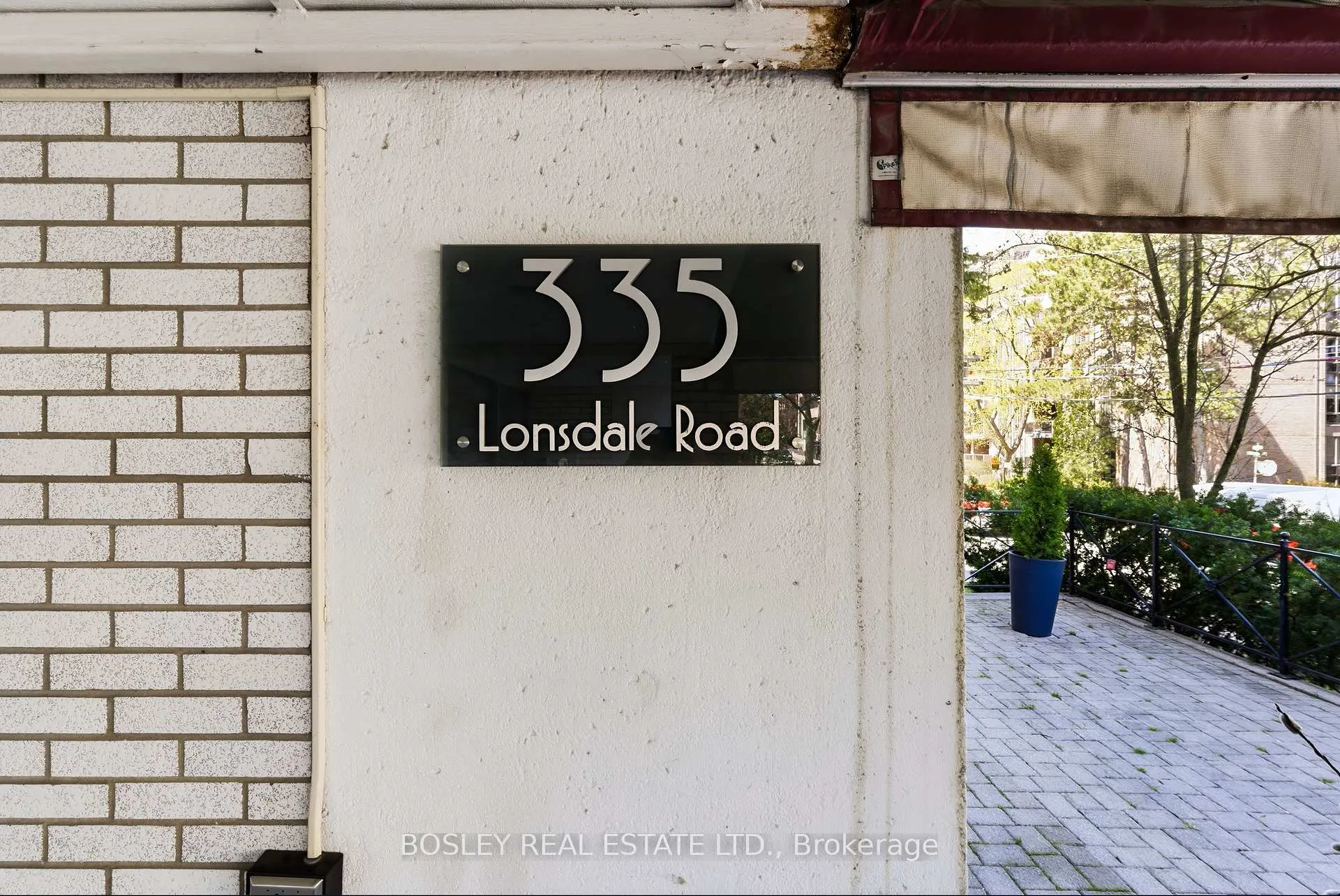 Photo 2 of Unit 106, 335 Lonsdale Road, Toronto, Forest Hill South — HOMEH