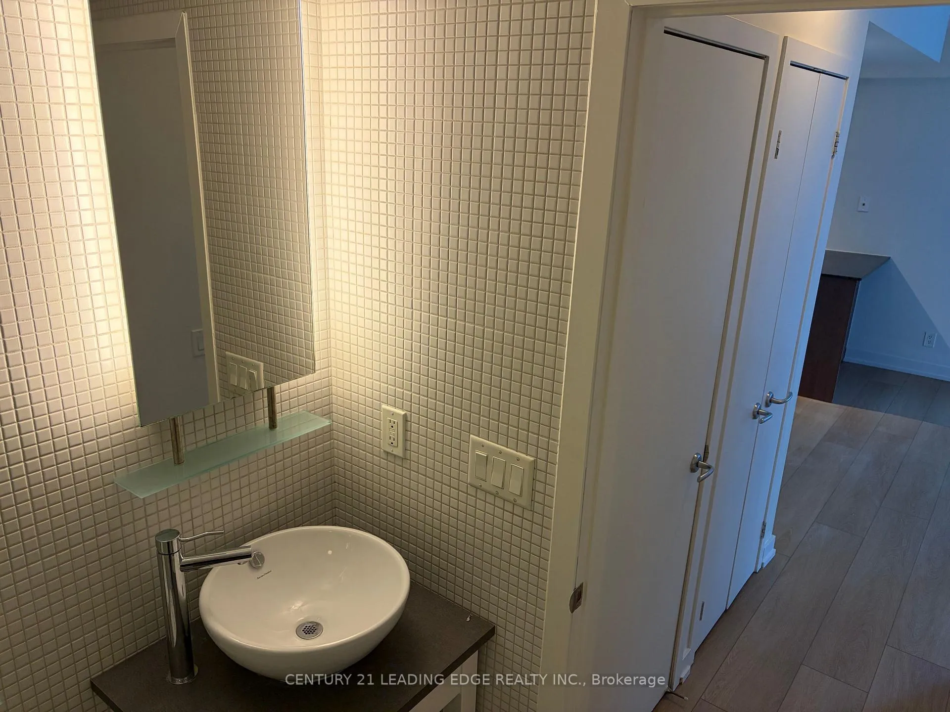 Photo 18 of Unit 1103, 8 Colborne Street, Toronto, Church-Yonge Corridor — HOMEH