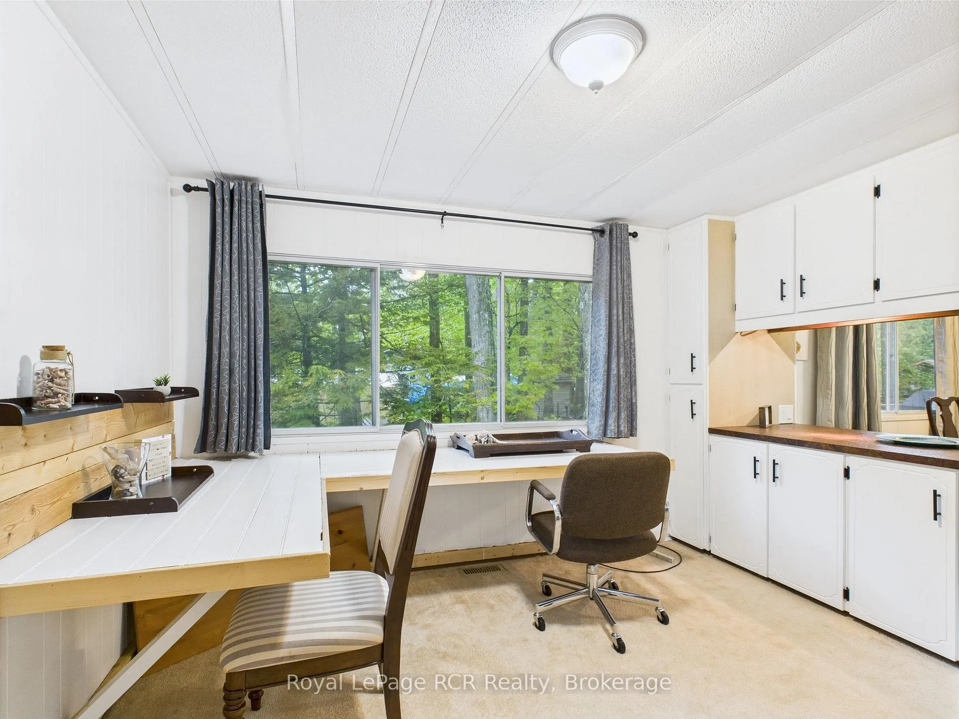Photo 13 of 112 Huron Road, Huron-Kinloss — HOMEH