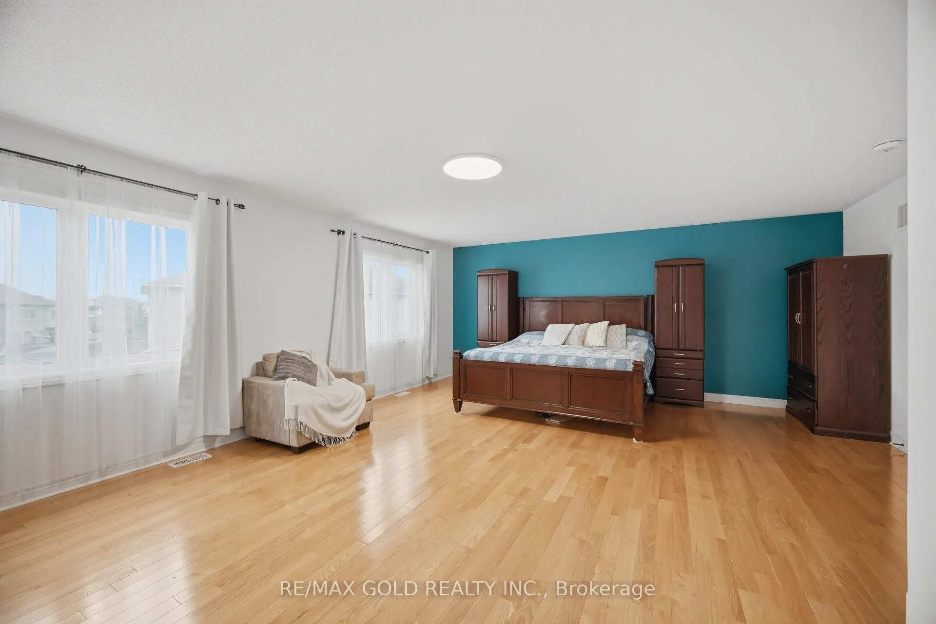 Photo 19 of 33 Garryoaks Drive, Brampton, Bram East — HOMEH