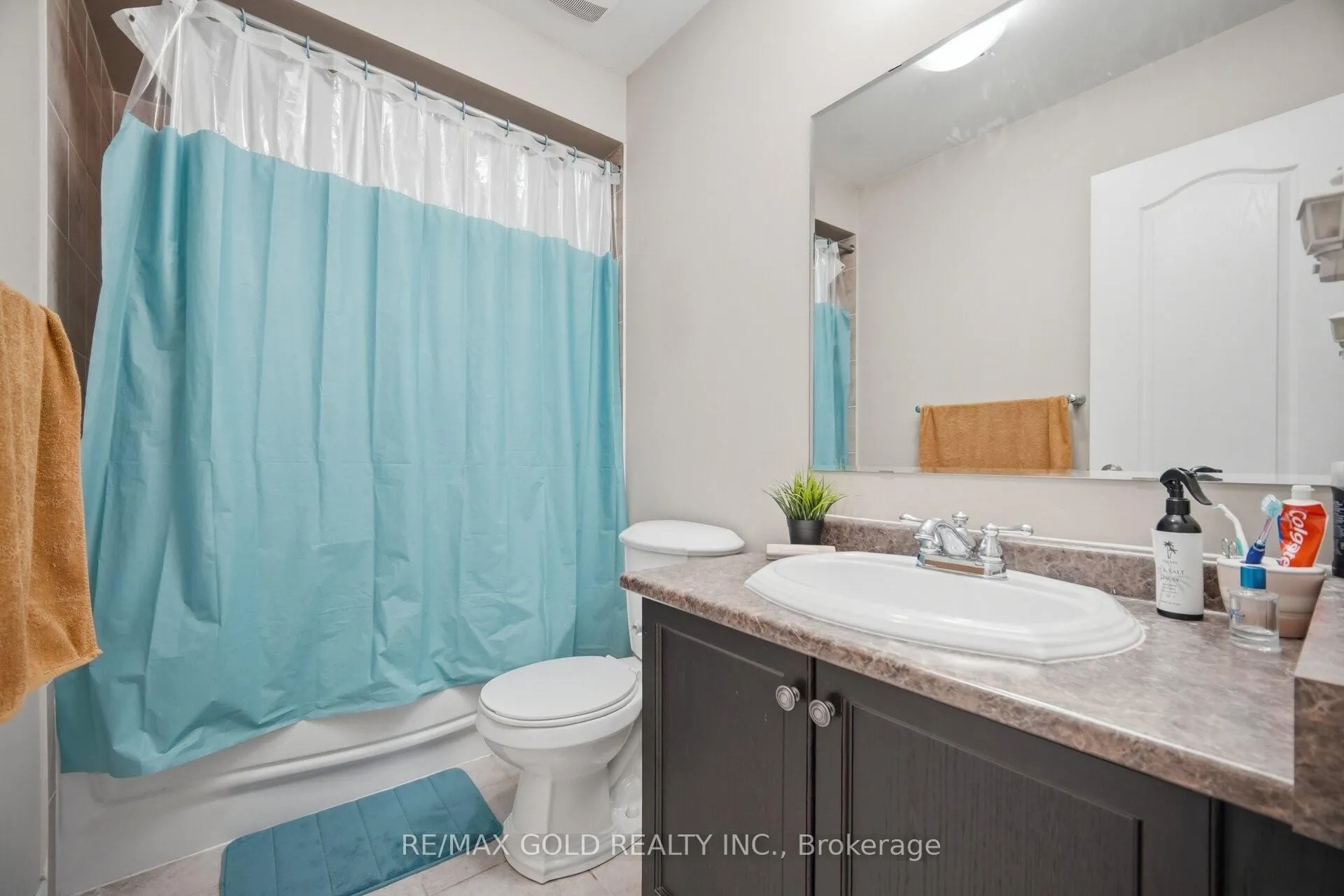 Photo 22 of 33 Garryoaks Drive, Brampton, Bram East — HOMEH