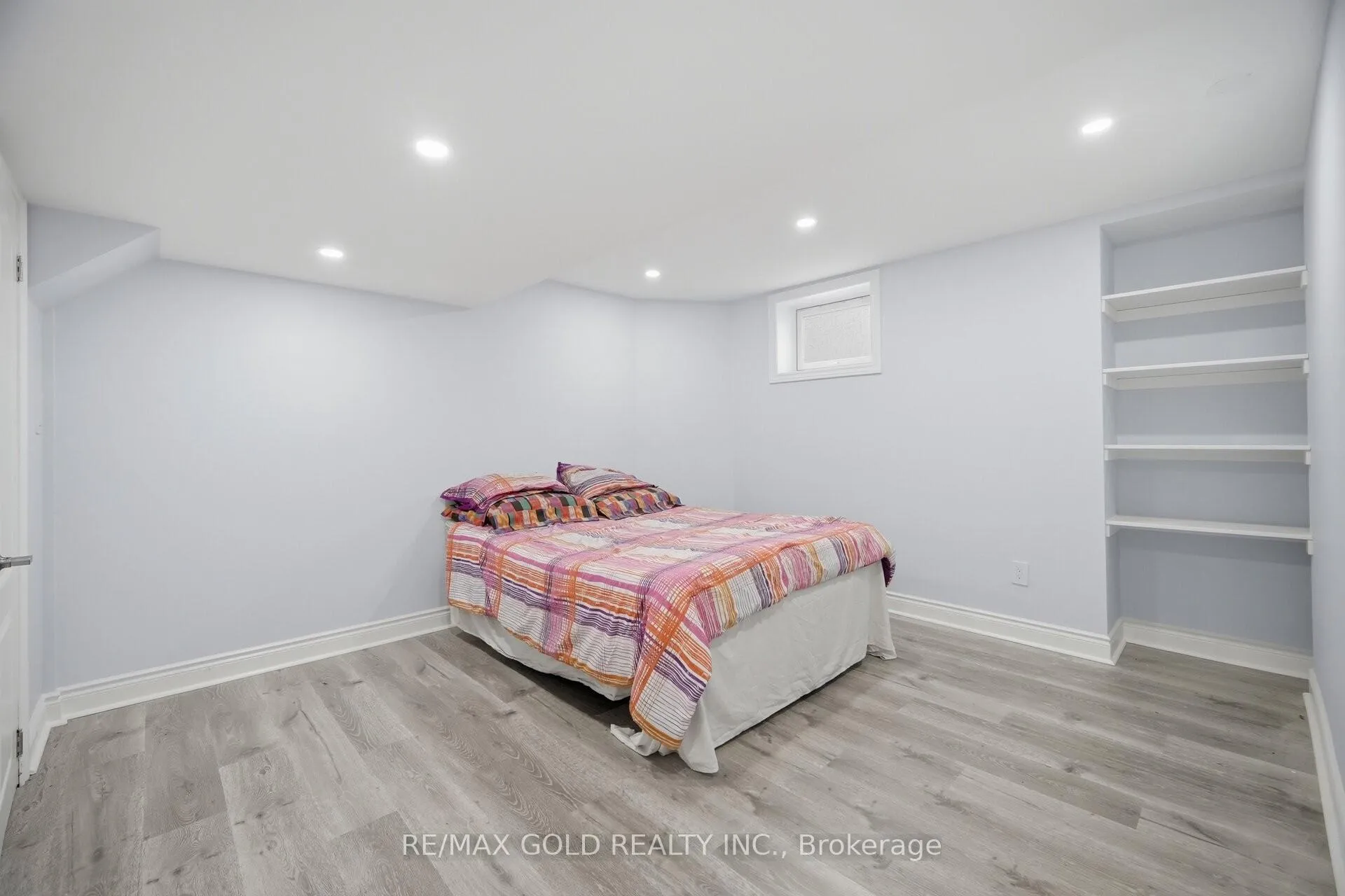 Photo 32 of 33 Garryoaks Drive, Brampton, Bram East — HOMEH