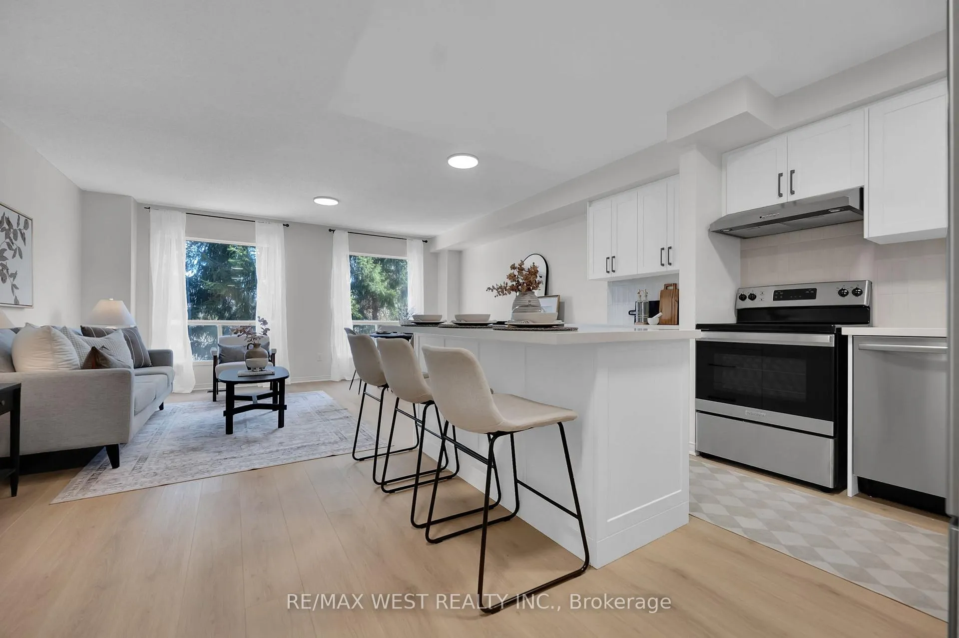 Photo 5 of Unit 27, 905 Bayly Street, Pickering, West Shore — HOMEH