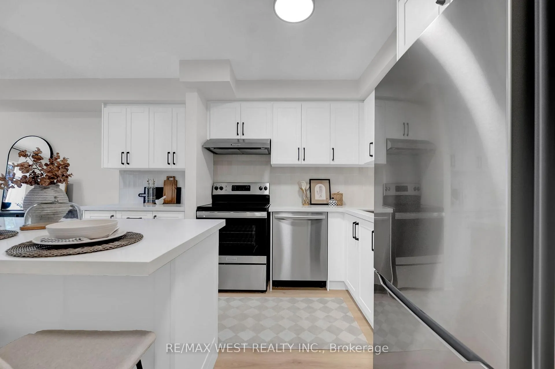 Photo 9 of Unit 27, 905 Bayly Street, Pickering, West Shore — HOMEH