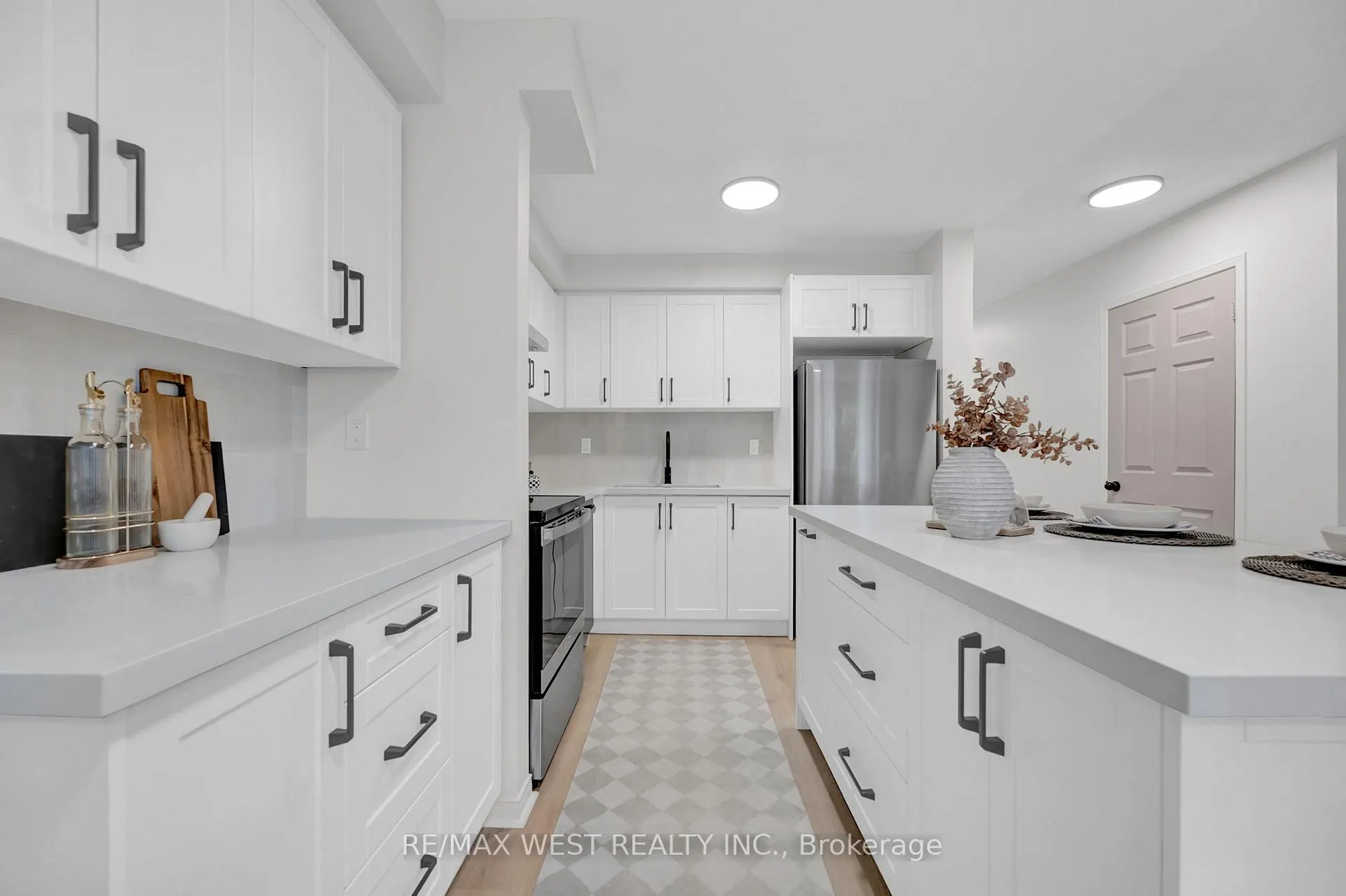 Photo 11 of Unit 27, 905 Bayly Street, Pickering, West Shore — HOMEH