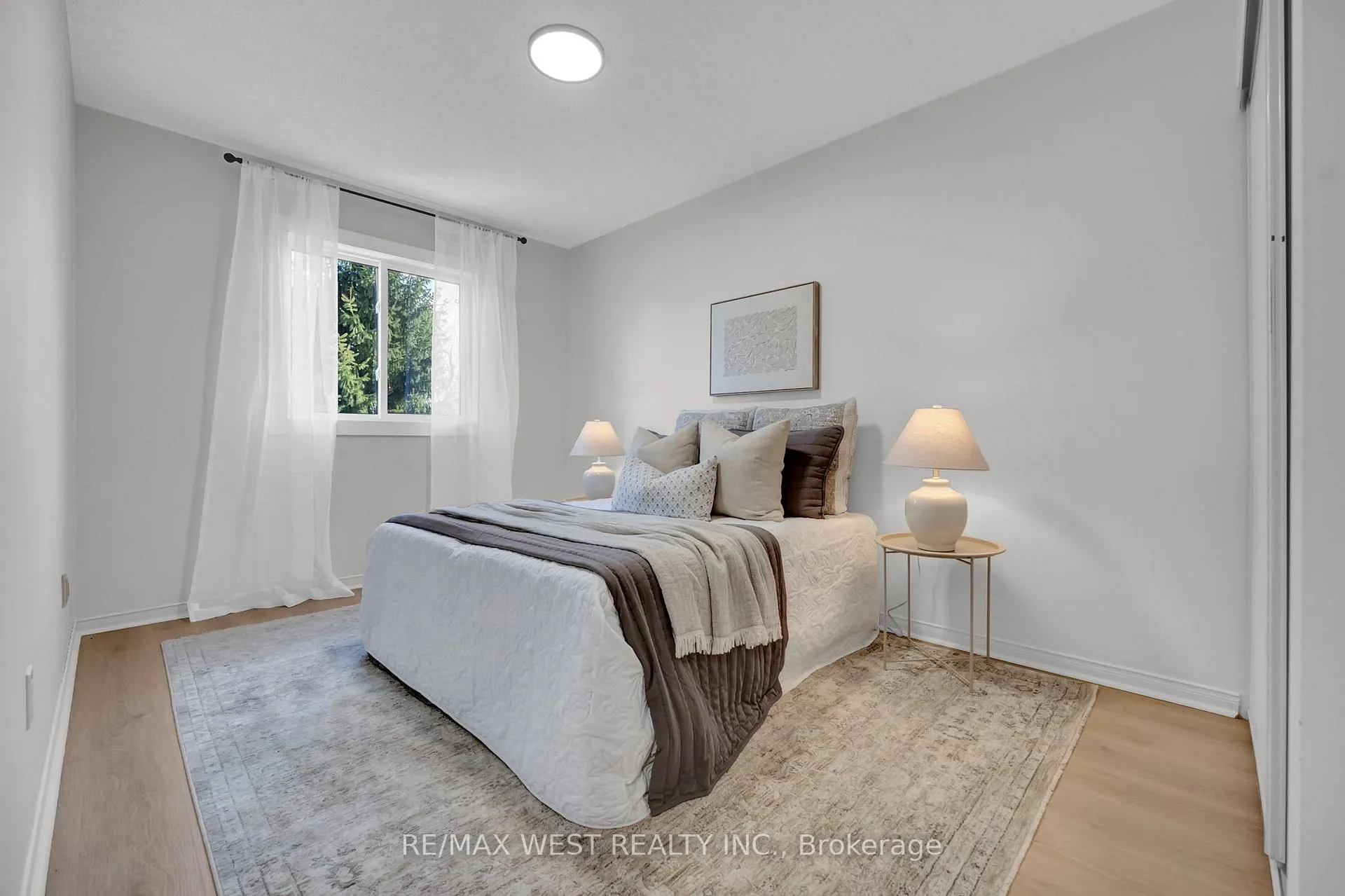 Photo 24 of Unit 27, 905 Bayly Street, Pickering, West Shore — HOMEH