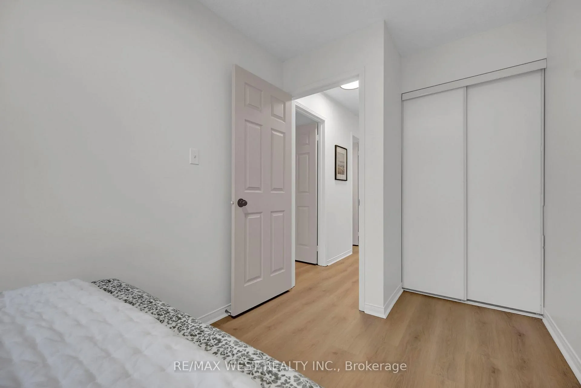 Photo 27 of Unit 27, 905 Bayly Street, Pickering, West Shore — HOMEH