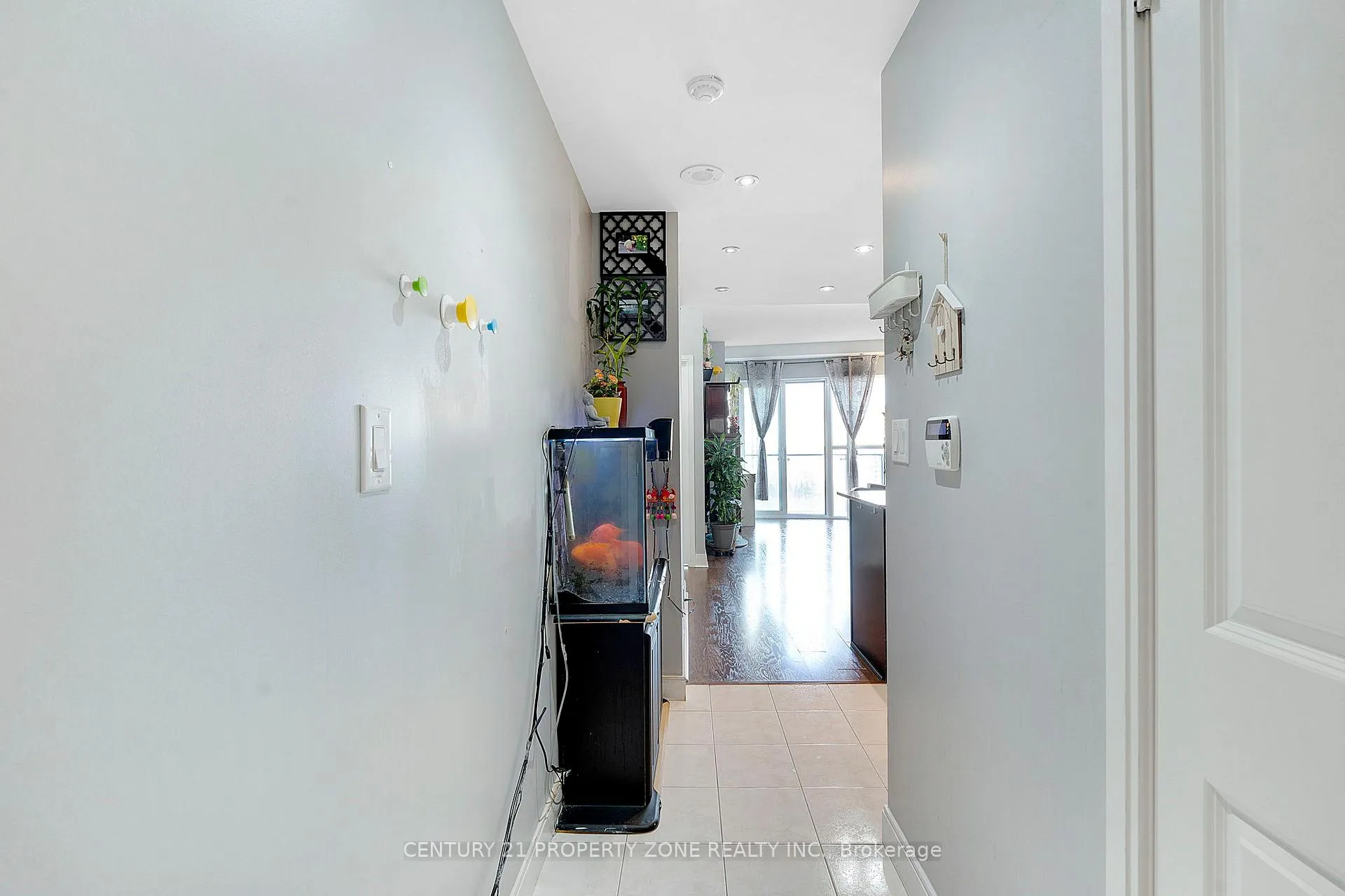 Photo 14 of Unit 1003, 50 Absolute Avenue, Mississauga, City Centre — HOMEH