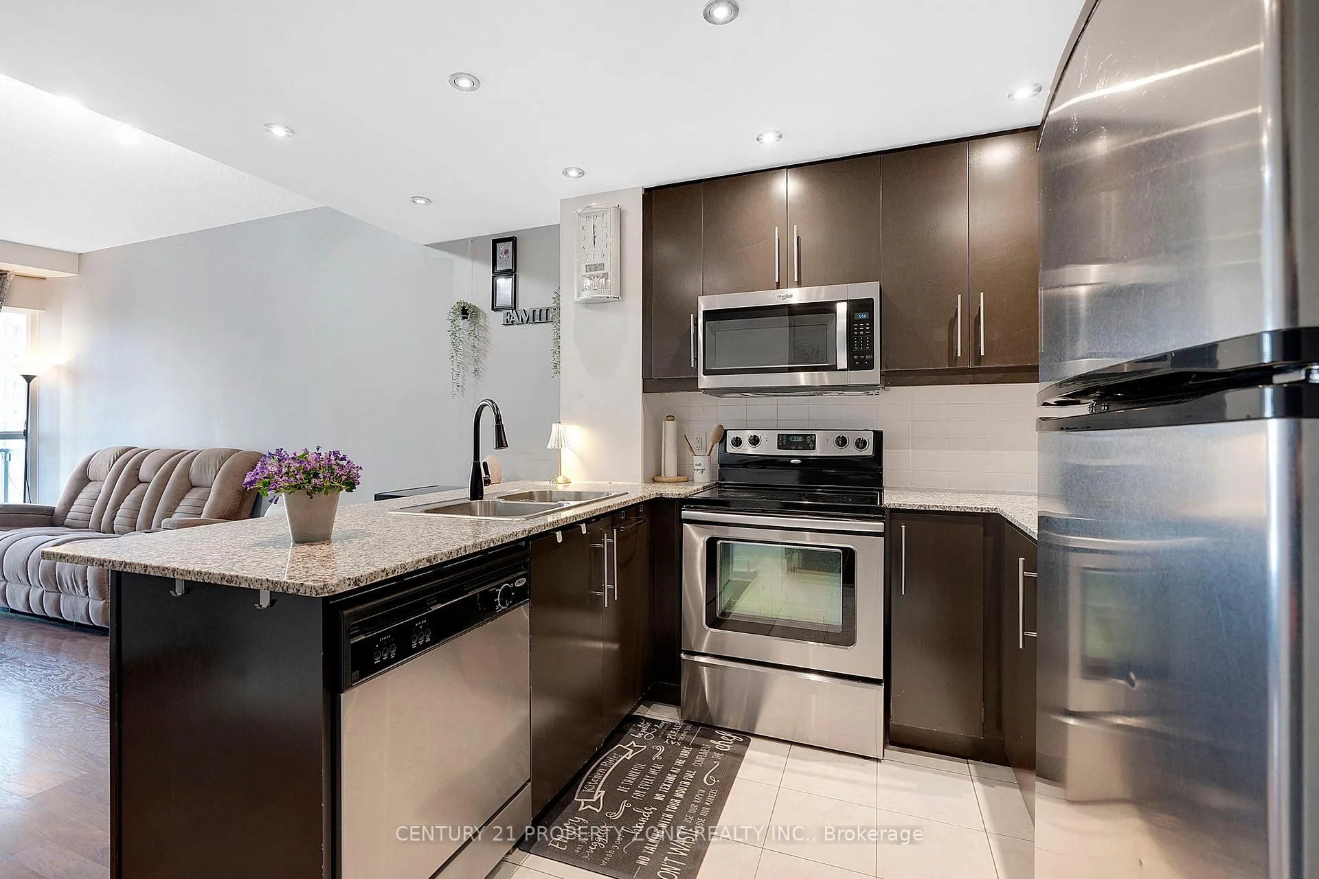 Photo 16 of Unit 1003, 50 Absolute Avenue, Mississauga, City Centre — HOMEH