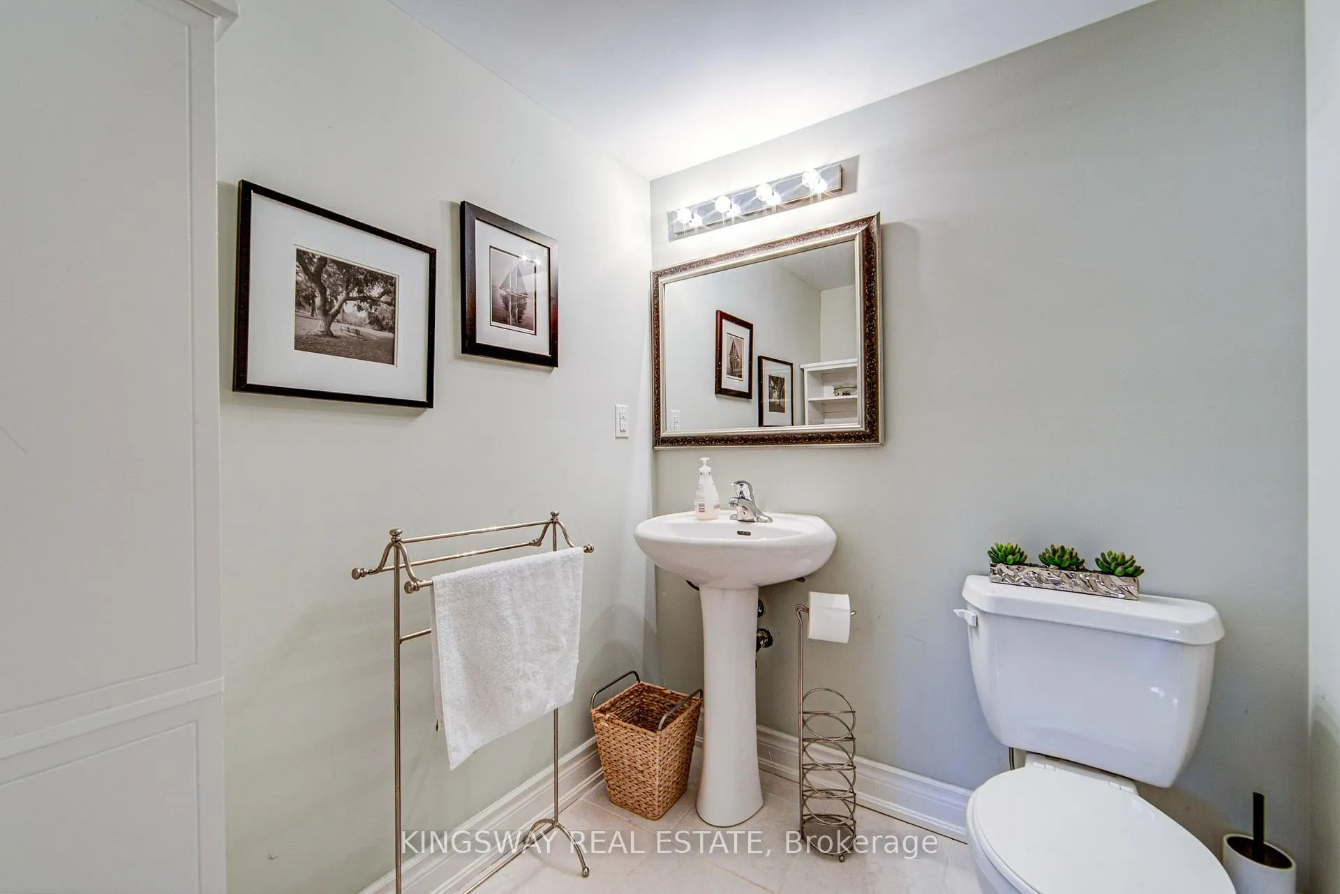 Photo 37 of 3199 Cotter Road, Burlington, Alton — HOMEH