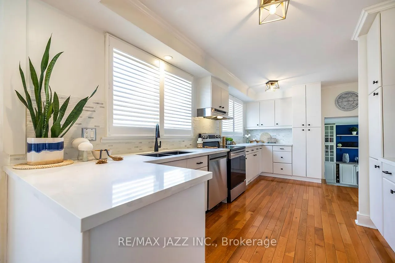 Photo 7 of 95 Hobbs Drive, Clarington, Bowmanville — HOMEH