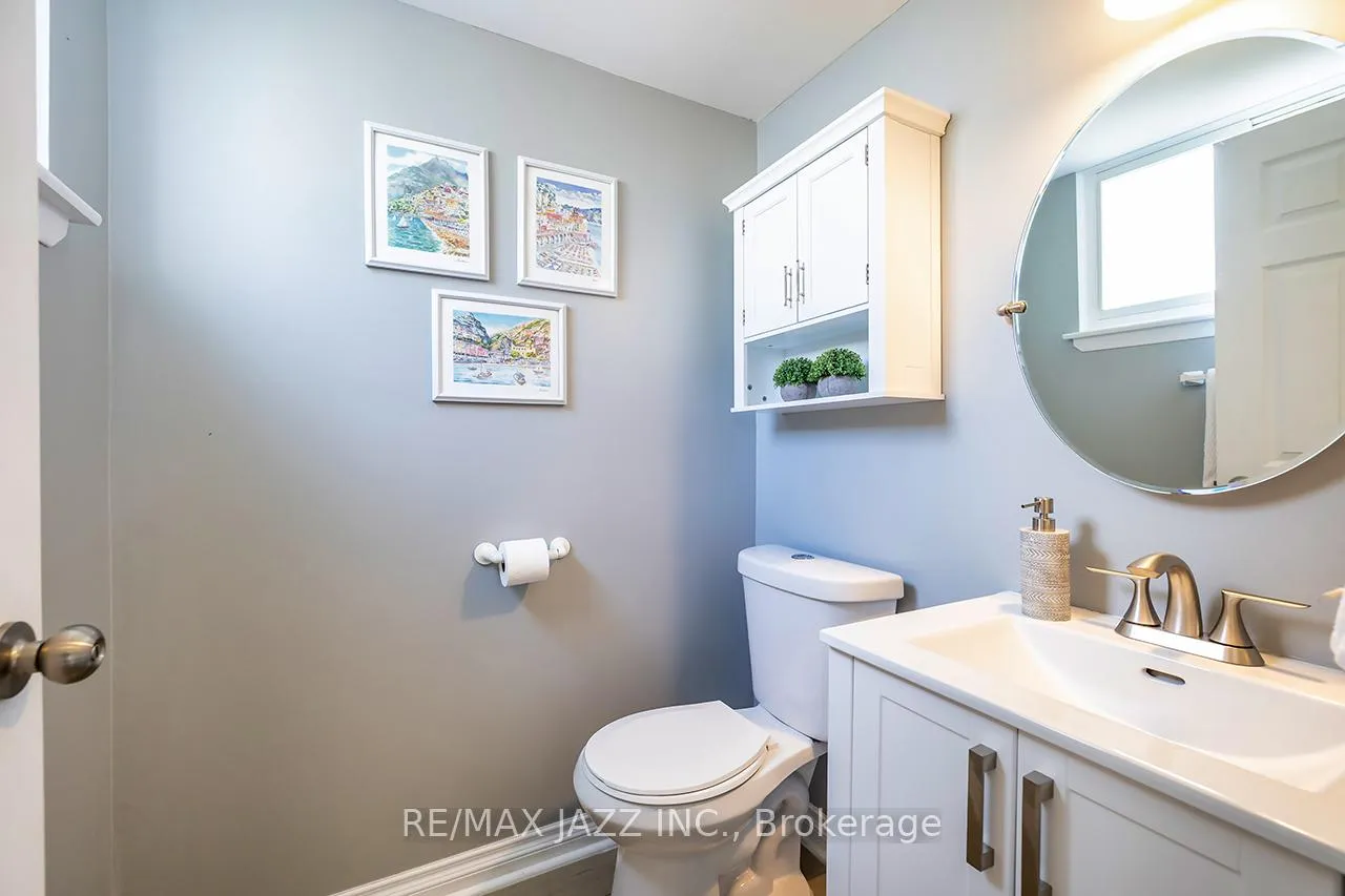 Photo 21 of 95 Hobbs Drive, Clarington, Bowmanville — HOMEH