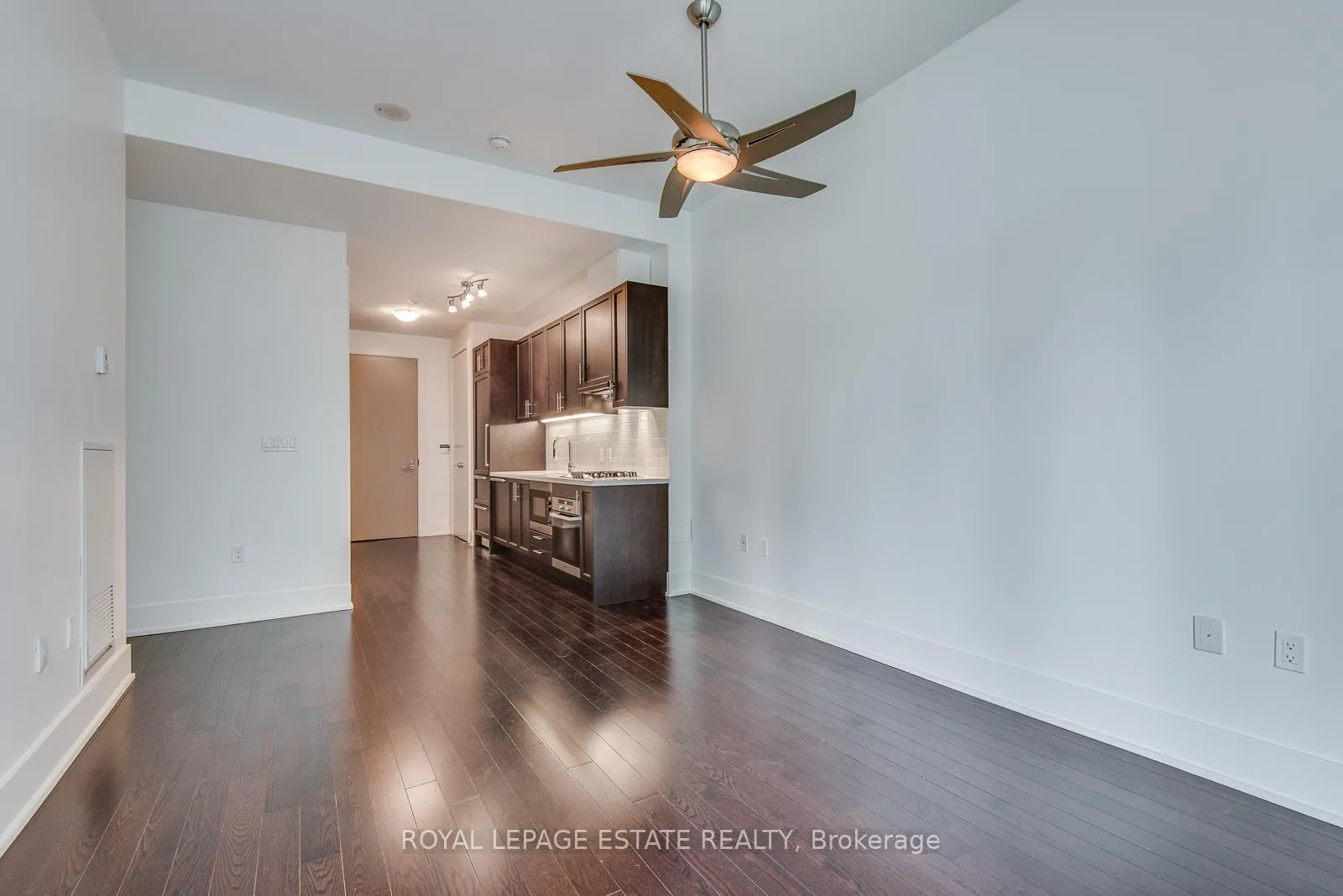 Photo 13 of Unit 329, 39 Queens Quay E, Toronto, Waterfront Communities — HOMEH