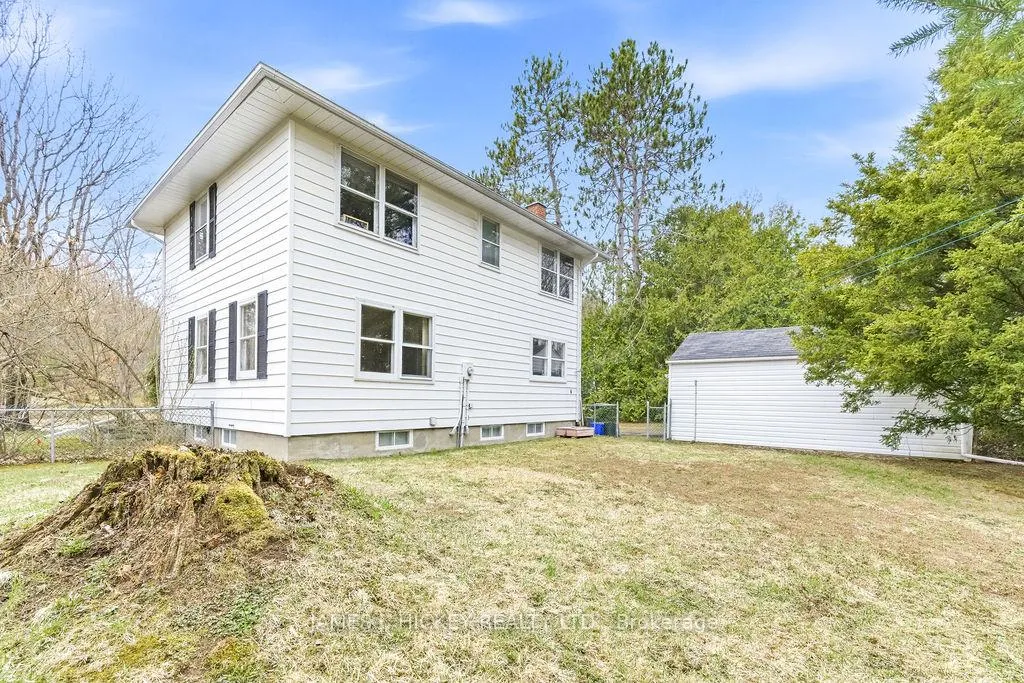 Photo 36 of 30 Laurier Avenue, Deep River, Deep River — HOMEH