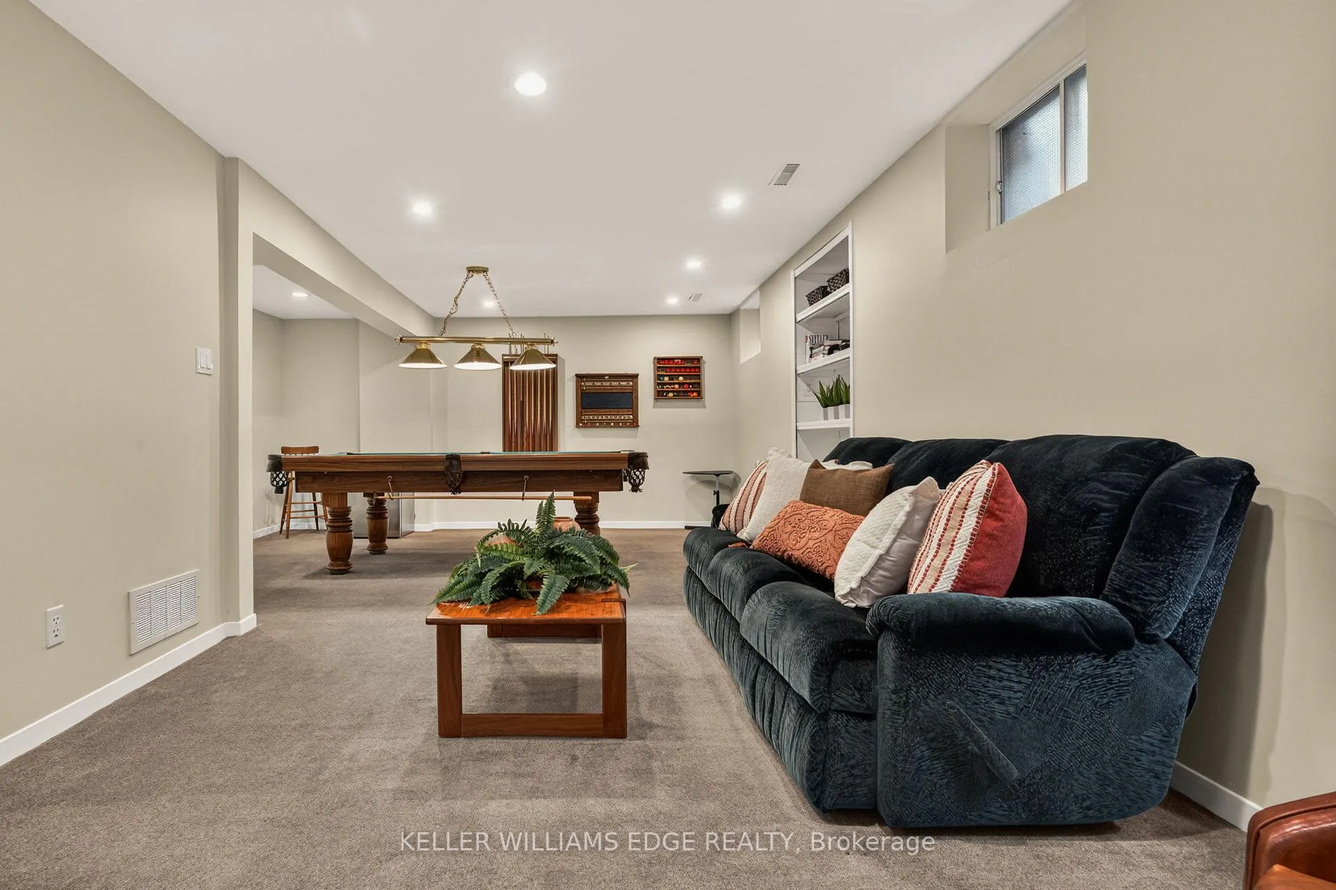 Photo 41 of 520 Woodview Road, Burlington, Roseland — HOMEH