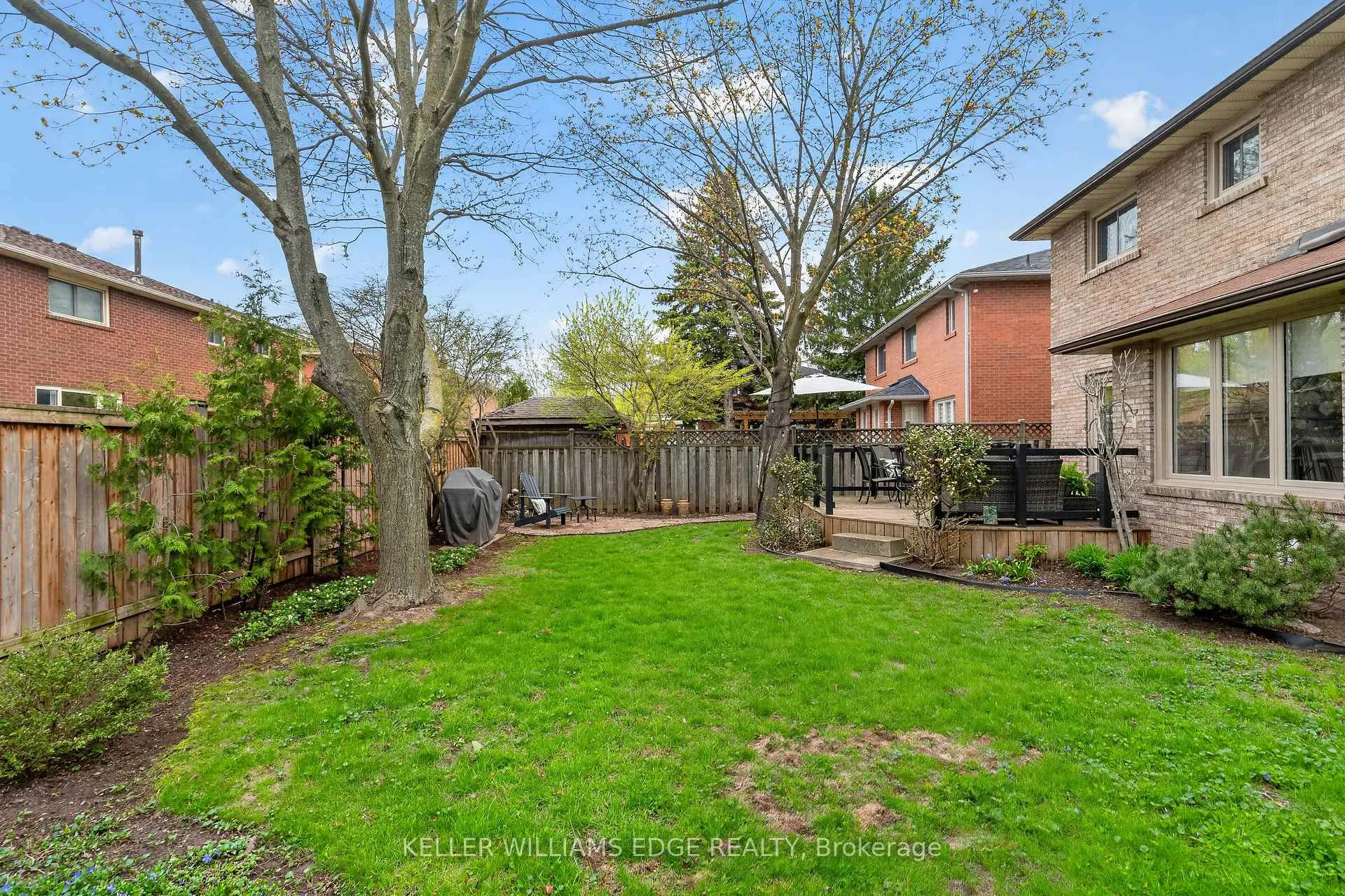 Photo 47 of 520 Woodview Road, Burlington, Roseland — HOMEH