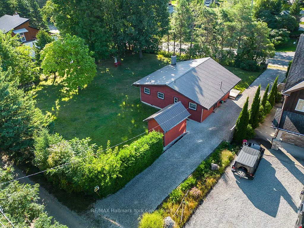Photo 3 of 104 Ridgeview Drive, Blue Mountains — HOMEH