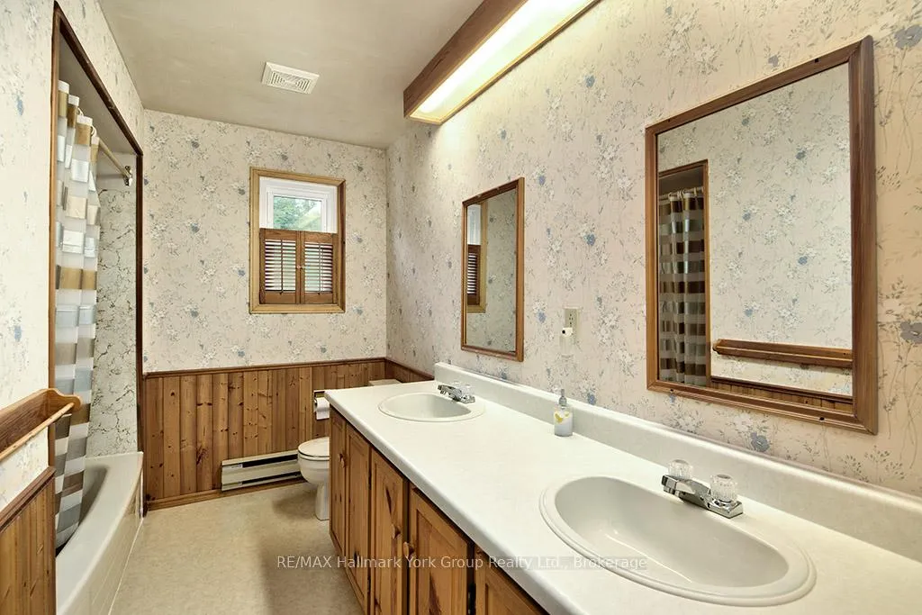 Photo 23 of 104 Ridgeview Drive, Blue Mountains — HOMEH