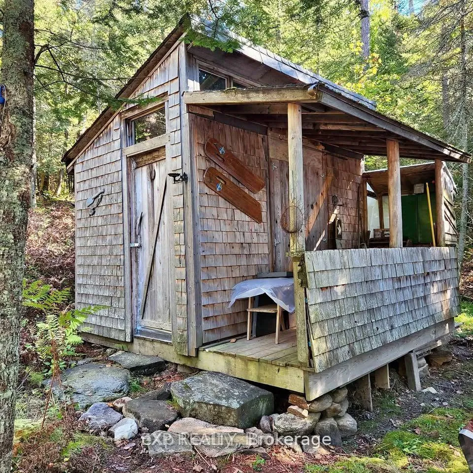 Photo 5 of 9 North Poverty Bay Road, Magnetawan, Ahmic Harbour — HOMEH