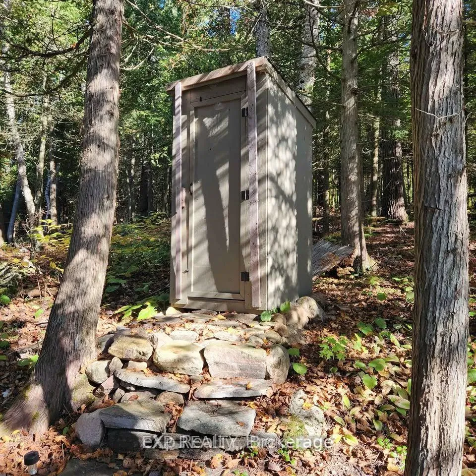 Photo 13 of 9 North Poverty Bay Road, Magnetawan, Ahmic Harbour — HOMEH