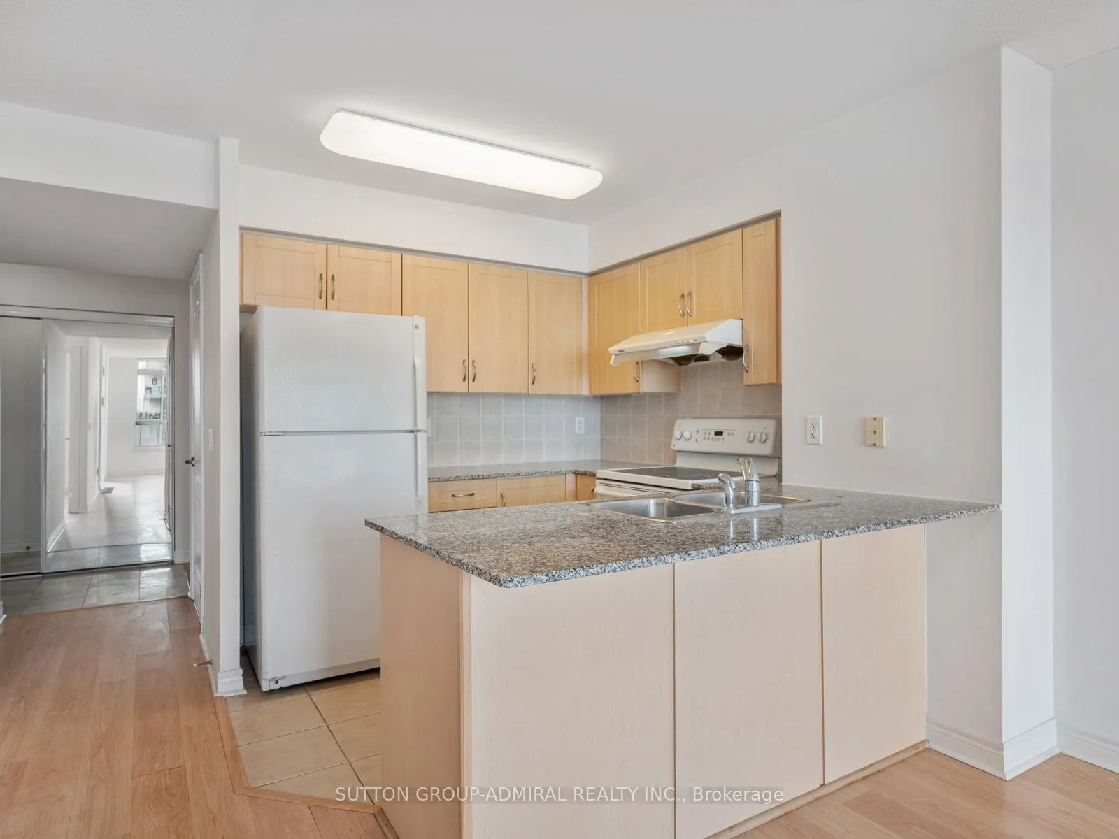Photo 10 of Unit 1101, 60 Disera Drive, Vaughan, Beverley Glen — HOMEH